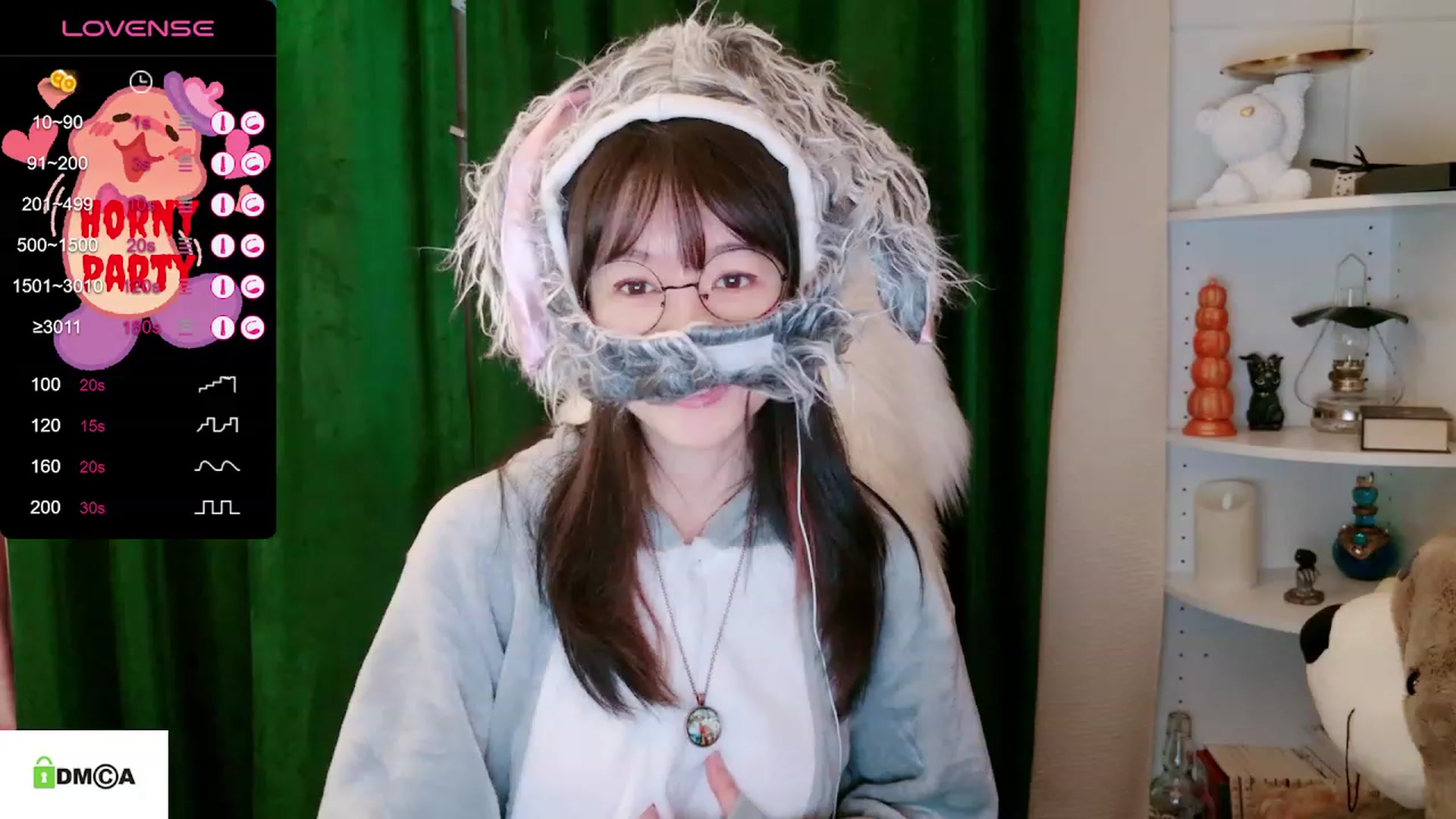 Gallery image thumbnail from meows's myfreecams stream on, 11/11/2023, 06:43 image 10 of 20