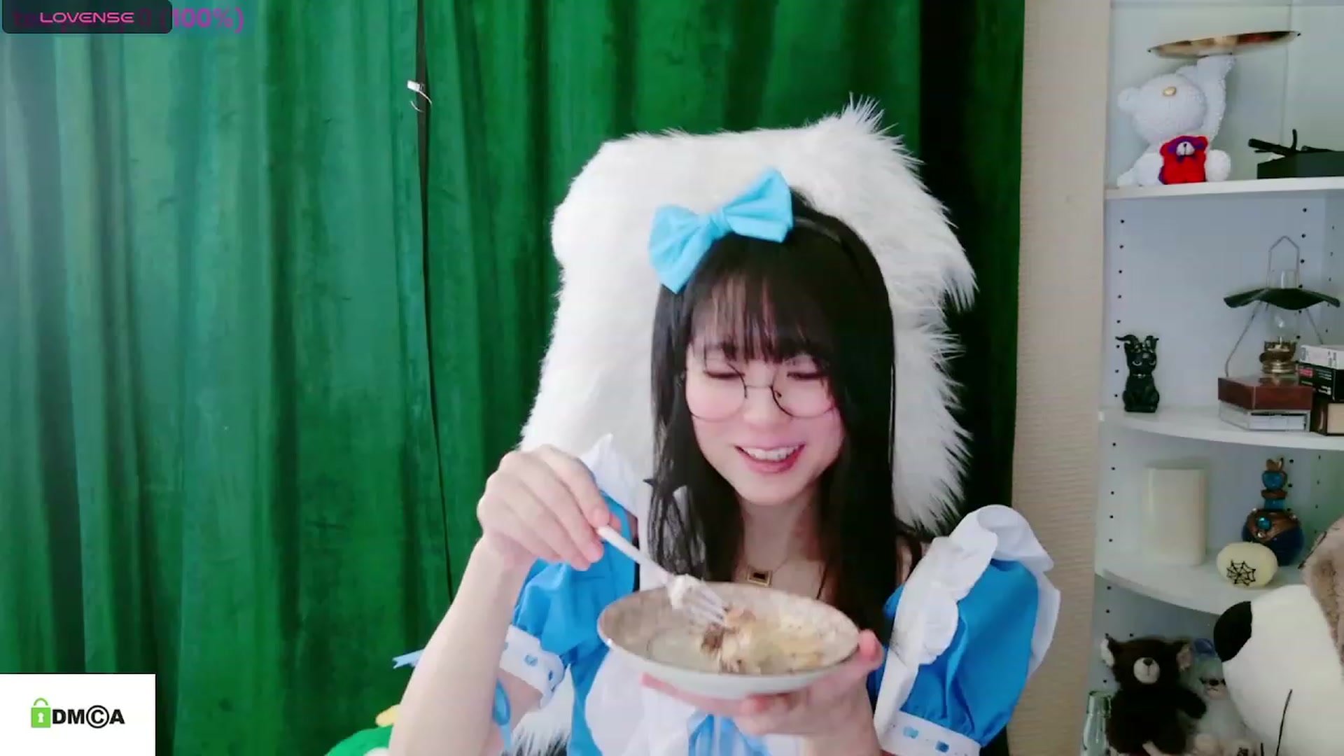 Gallery image thumbnail from meows's myfreecams stream on, 11/18/2023, 06:04 image 18 of 20