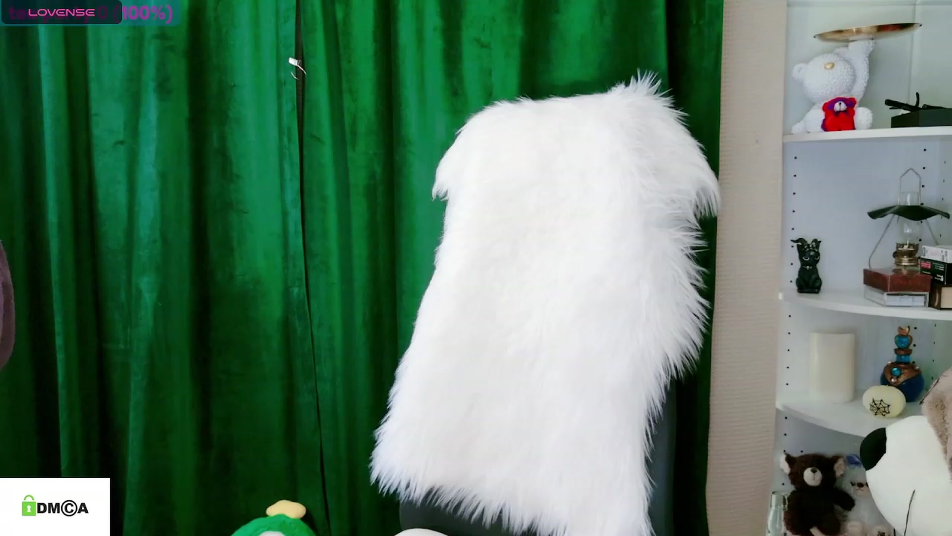 Gallery image thumbnail from meows's myfreecams stream on, 11/18/2023, 06:04 image 3 of 20