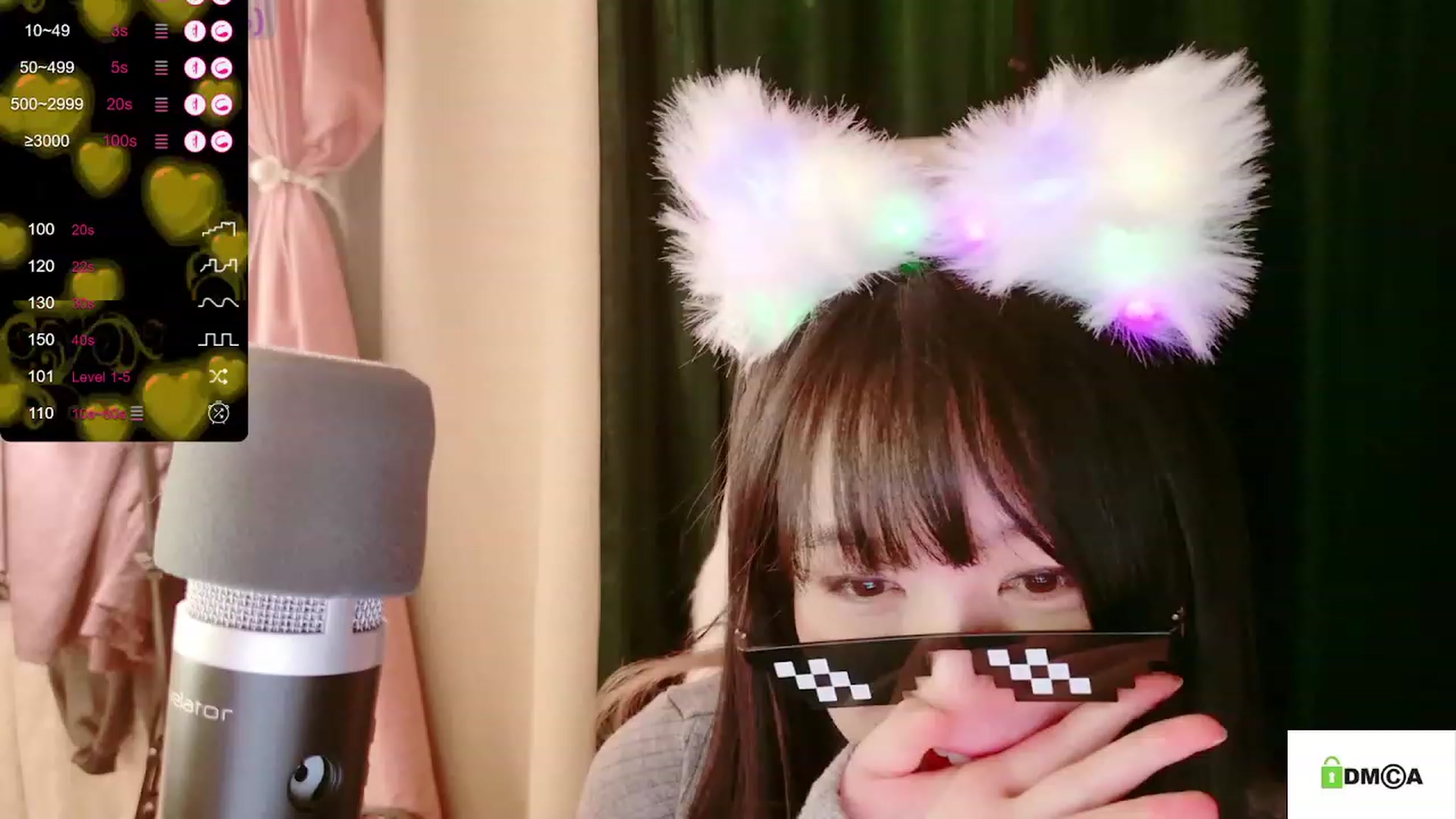 Gallery image thumbnail from meows's myfreecams stream on, 11/19/2023, 07:16 image 20 of 20
