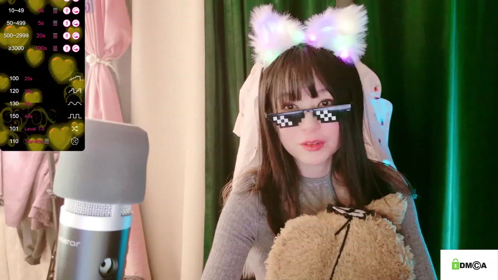 Gallery image thumbnail from meows's myfreecams stream on, 11/19/2023, 07:16 image 3 of 20