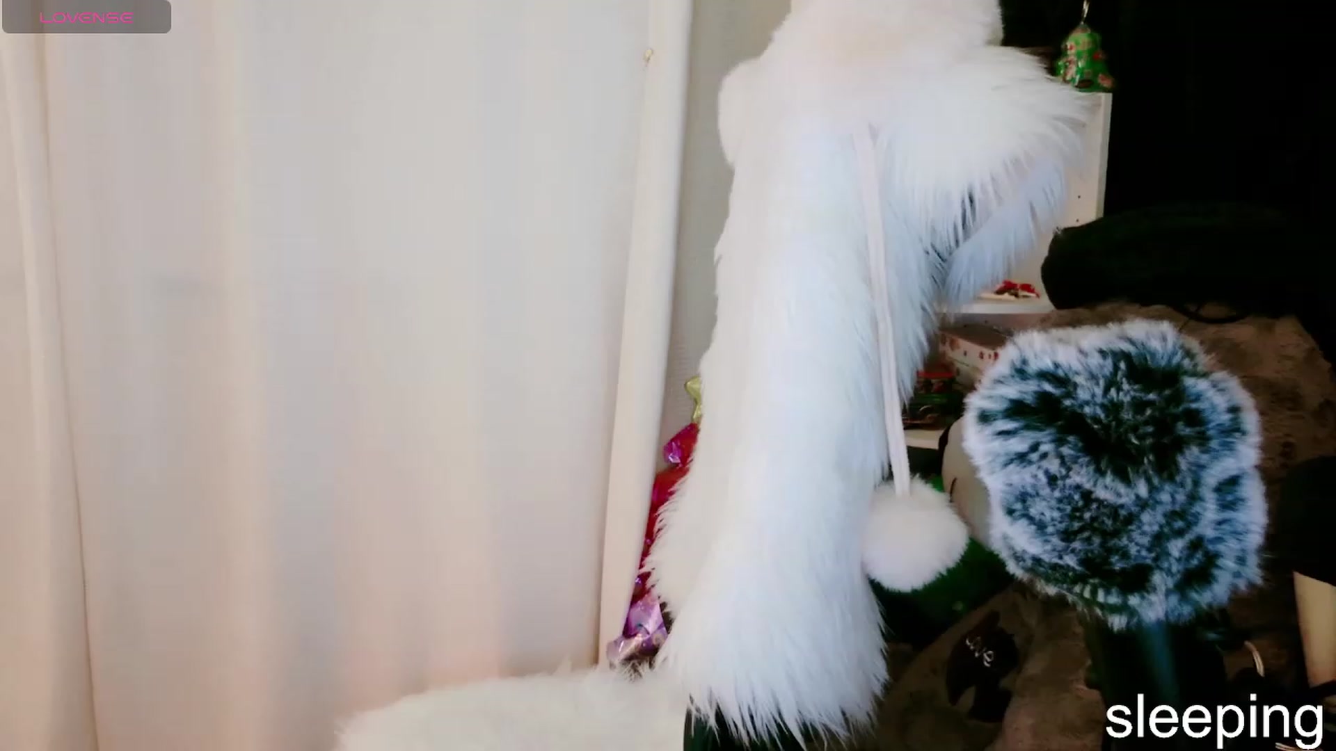 Gallery image thumbnail from meows's myfreecams stream on, 01/01/2024, 06:40 image 17 of 20