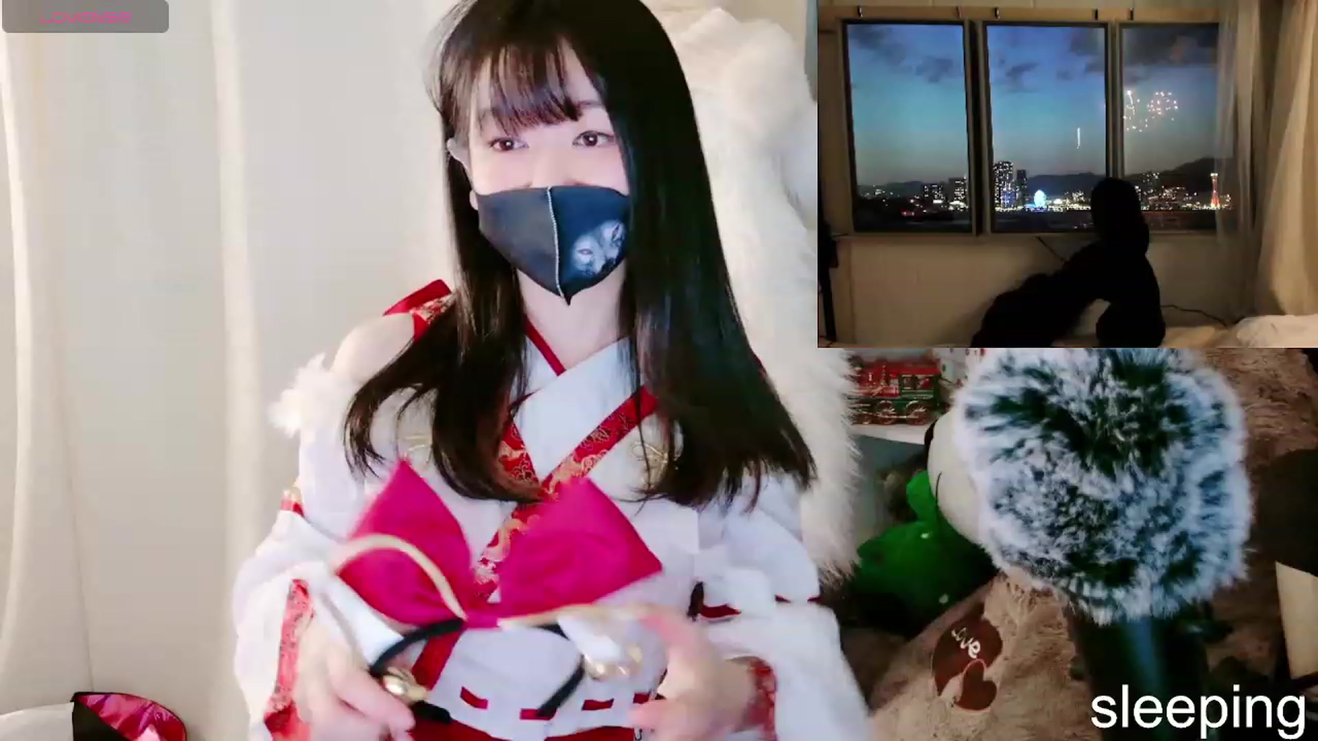 Gallery image thumbnail from meows's myfreecams stream on, 01/01/2024, 06:40 image 3 of 20