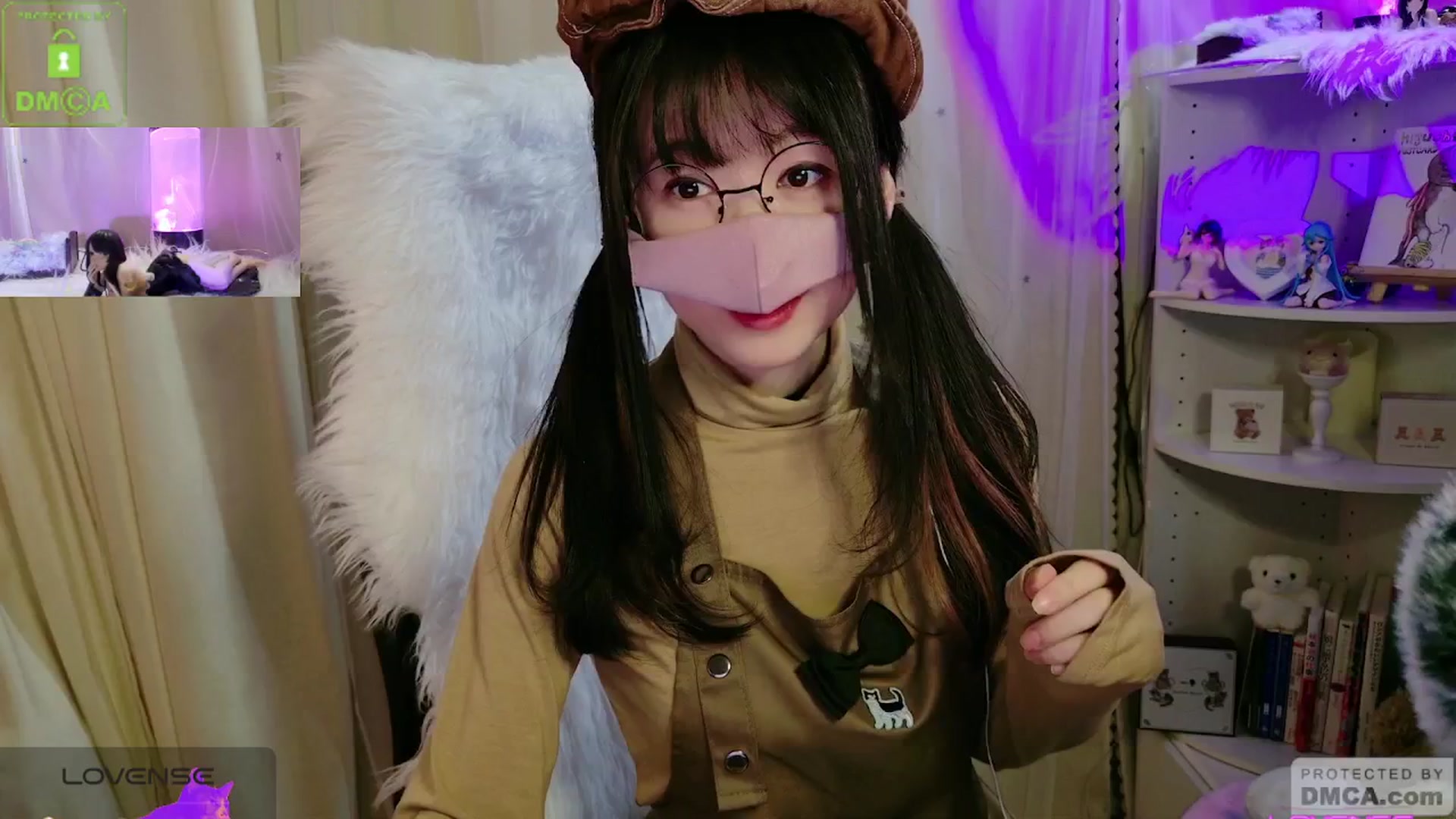 Gallery image thumbnail from meows's myfreecams stream on, 02/10/2024, 06:30 image 14 of 20