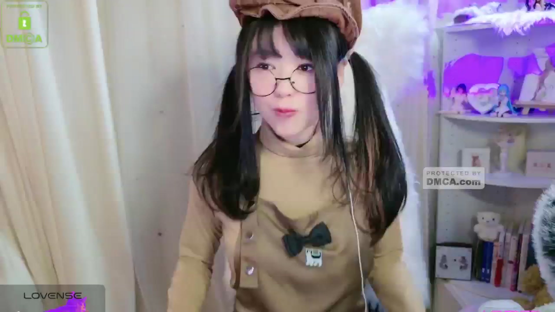 Gallery image thumbnail from meows's myfreecams stream on, 02/10/2024, 06:30 image 7 of 20