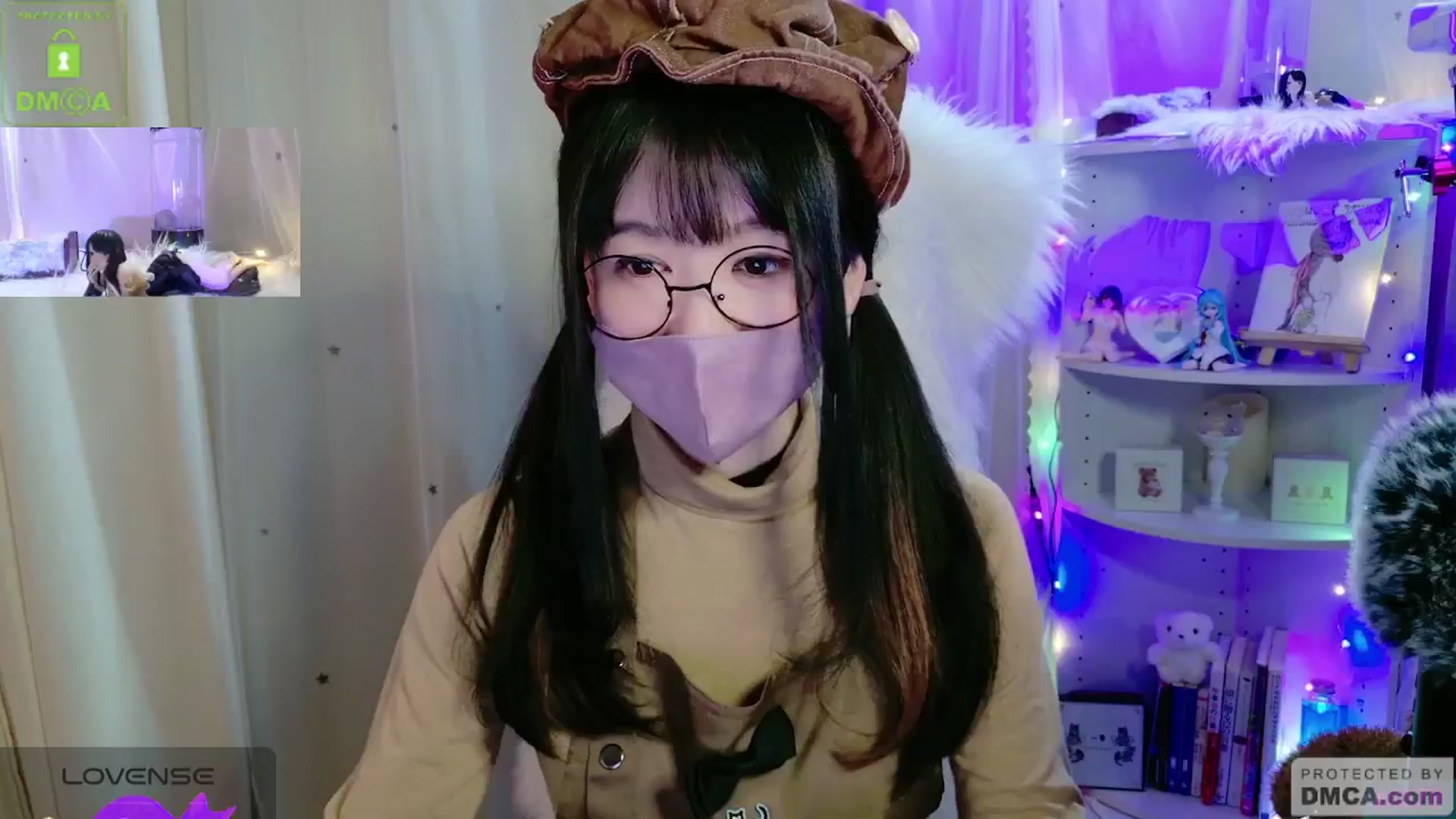 Gallery image thumbnail from meows's myfreecams stream on, 02/10/2024, 07:40 image 12 of 20