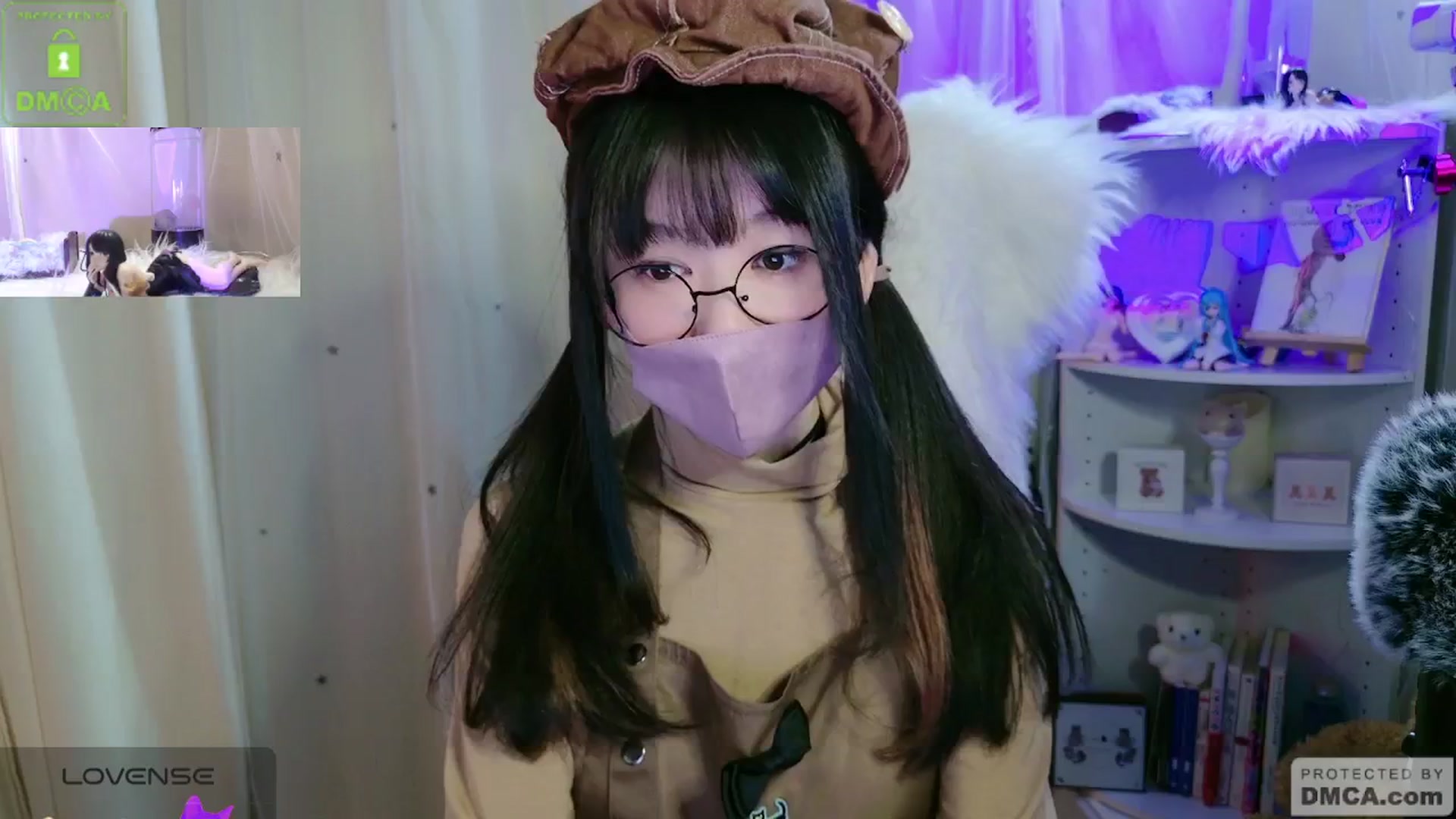 Gallery image thumbnail from meows's myfreecams stream on, 02/10/2024, 07:40 image 8 of 20
