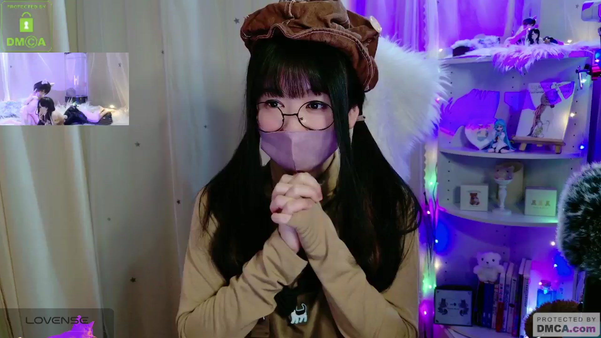 Gallery image thumbnail from meows's myfreecams stream on, 02/10/2024, 07:40 image 14 of 20