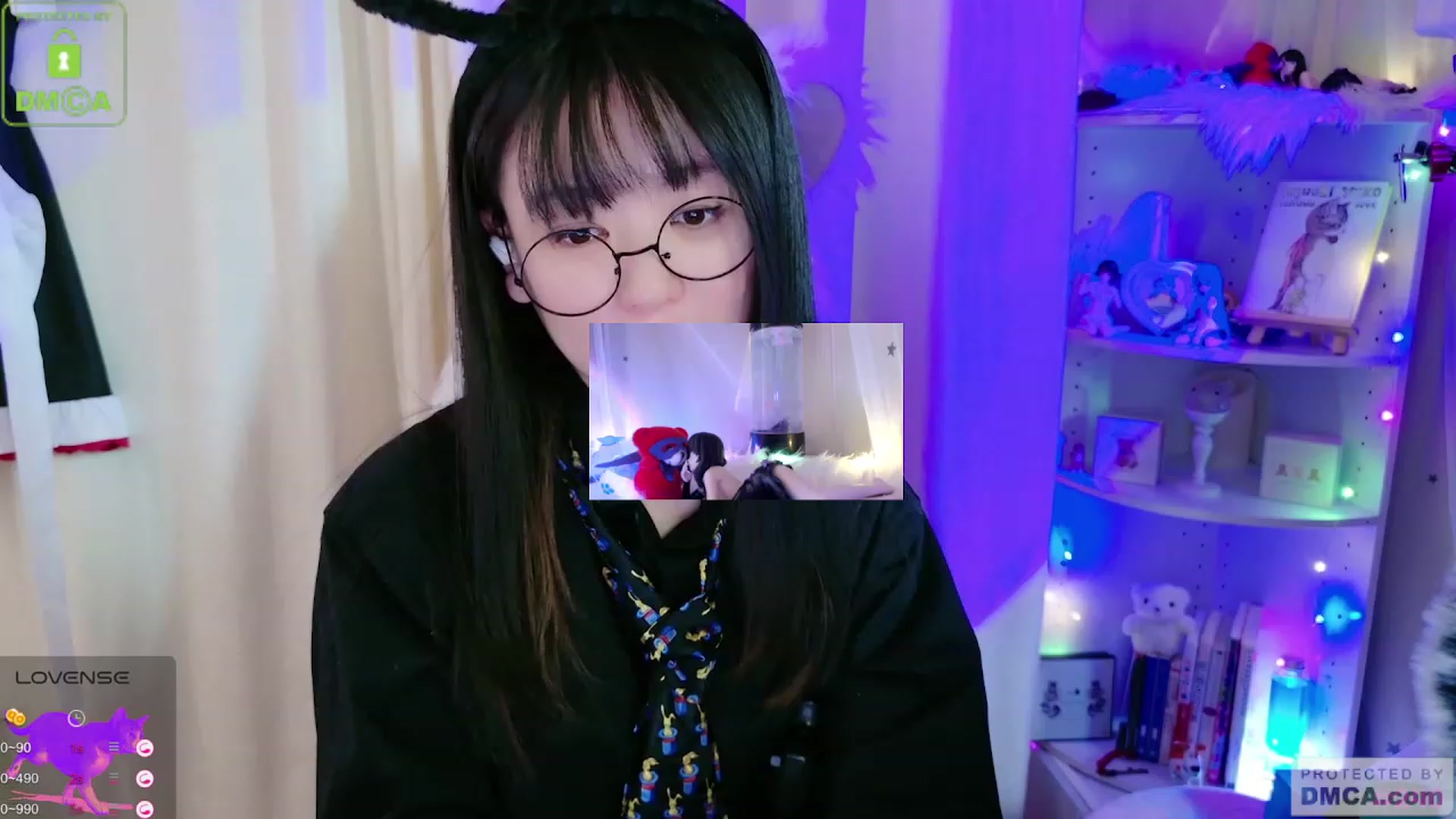 Gallery image thumbnail from meows's myfreecams stream on, 02/11/2024, 06:09 image 10 of 20