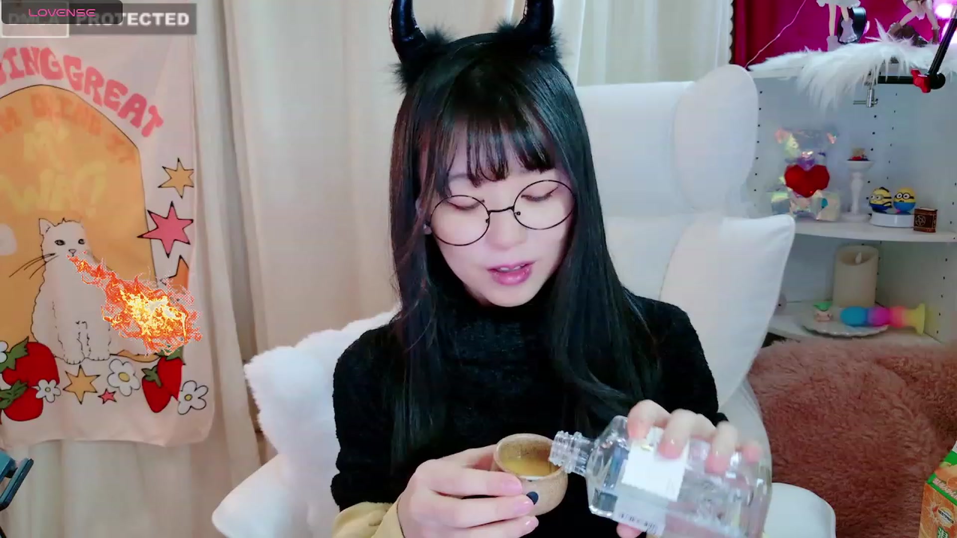 Gallery image thumbnail from meows's myfreecams stream on, 03/03/2024, 06:42 image 11 of 20