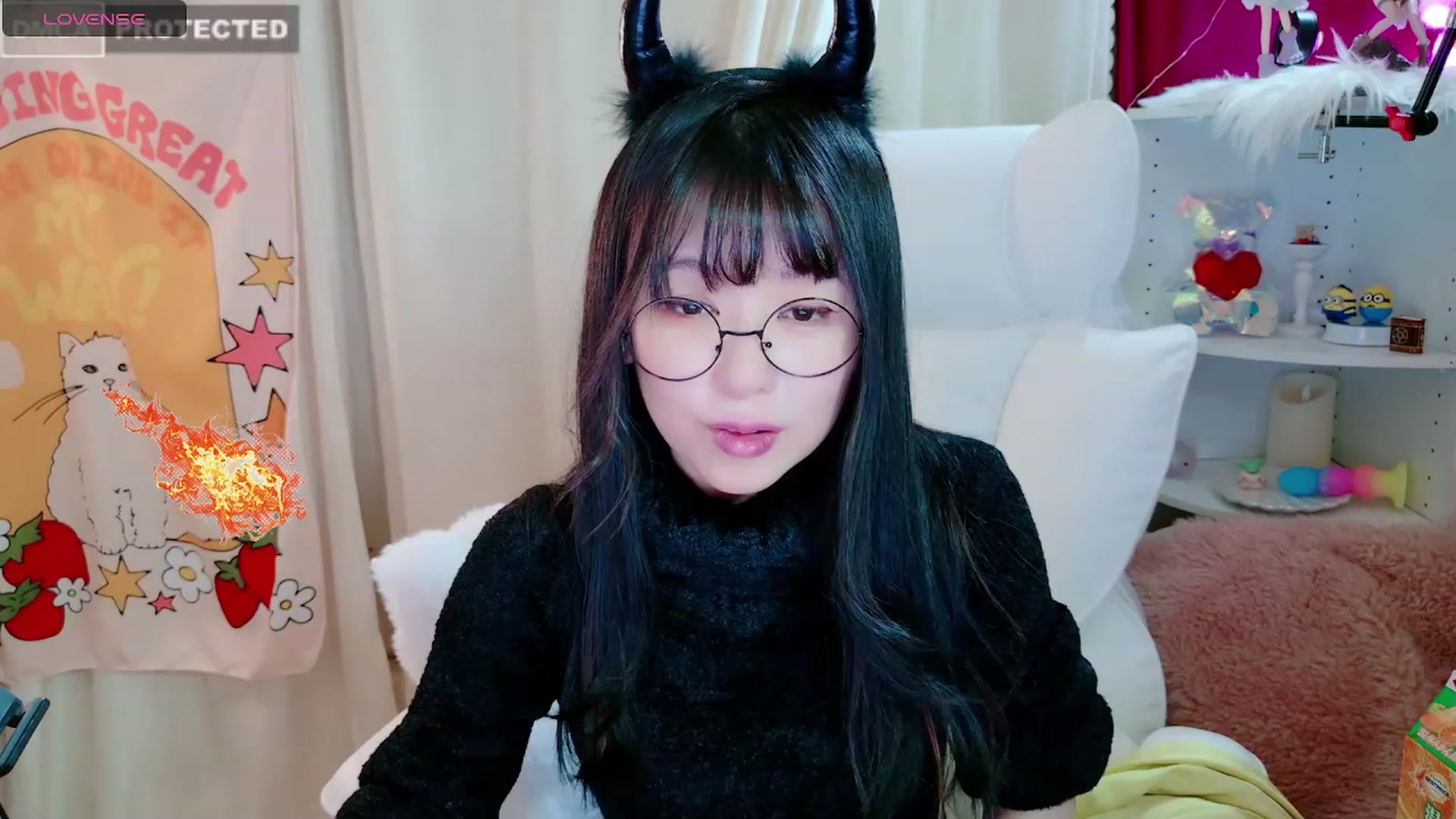 Gallery image thumbnail from meows's myfreecams stream on, 03/03/2024, 06:42 image 16 of 20