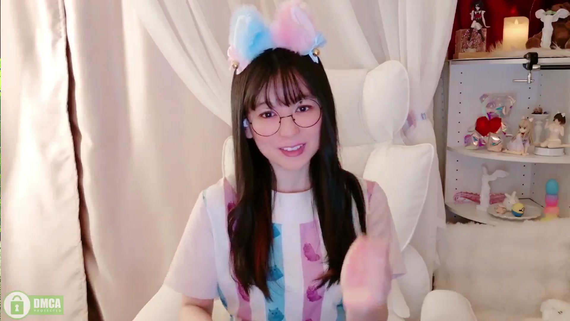 Gallery image thumbnail from meows's myfreecams stream on, 03/17/2024, 06:09 image 14 of 20