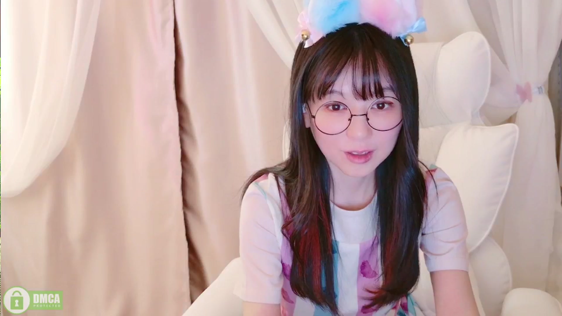 Gallery image thumbnail from meows's myfreecams stream on, 03/17/2024, 06:41 image 20 of 20