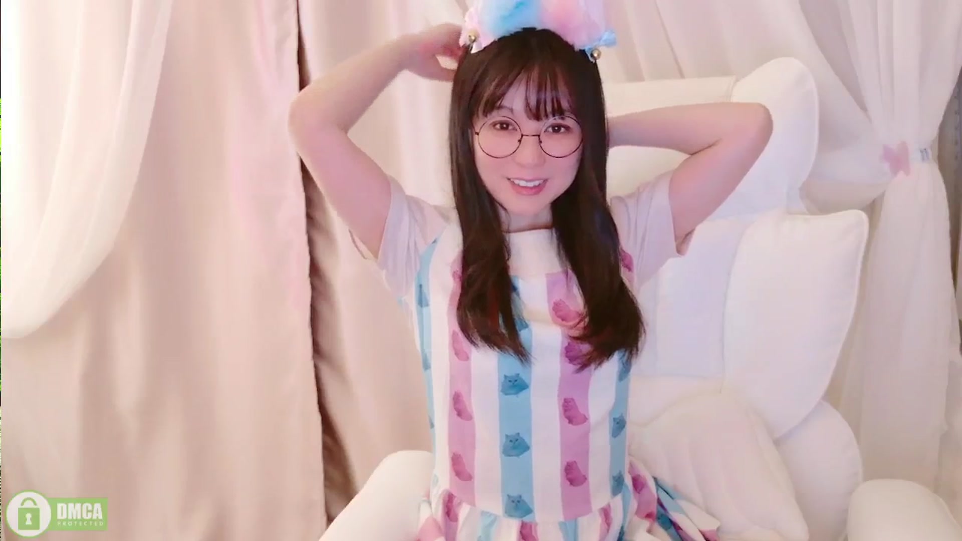 Gallery image thumbnail from meows's myfreecams stream on, 03/17/2024, 06:41 image 18 of 20