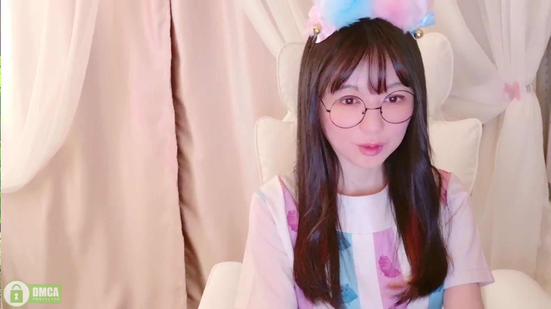 Gallery image thumbnail from meows's myfreecams stream on, 03/17/2024, 06:41 image 9 of 20