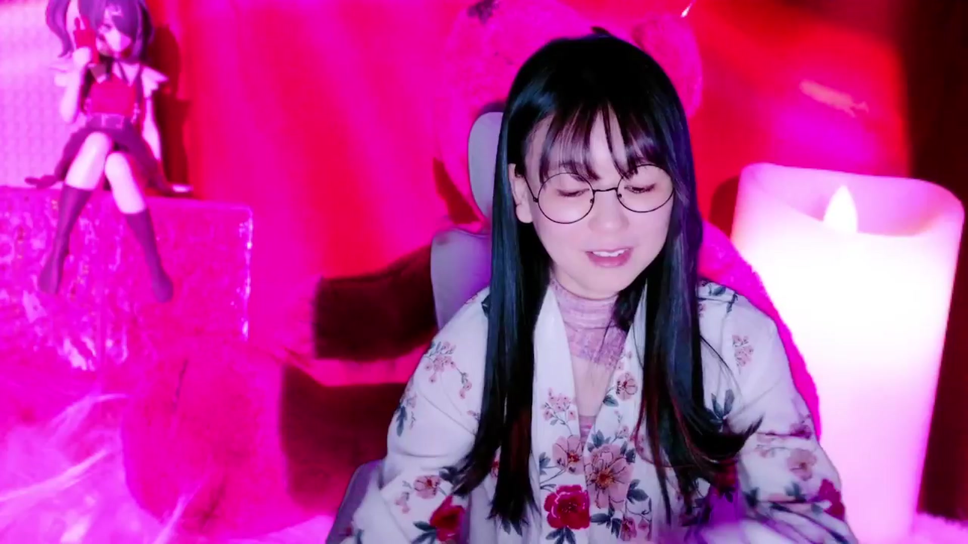 Gallery image thumbnail from meows's myfreecams stream on, 03/21/2024, 05:17 image 2 of 20