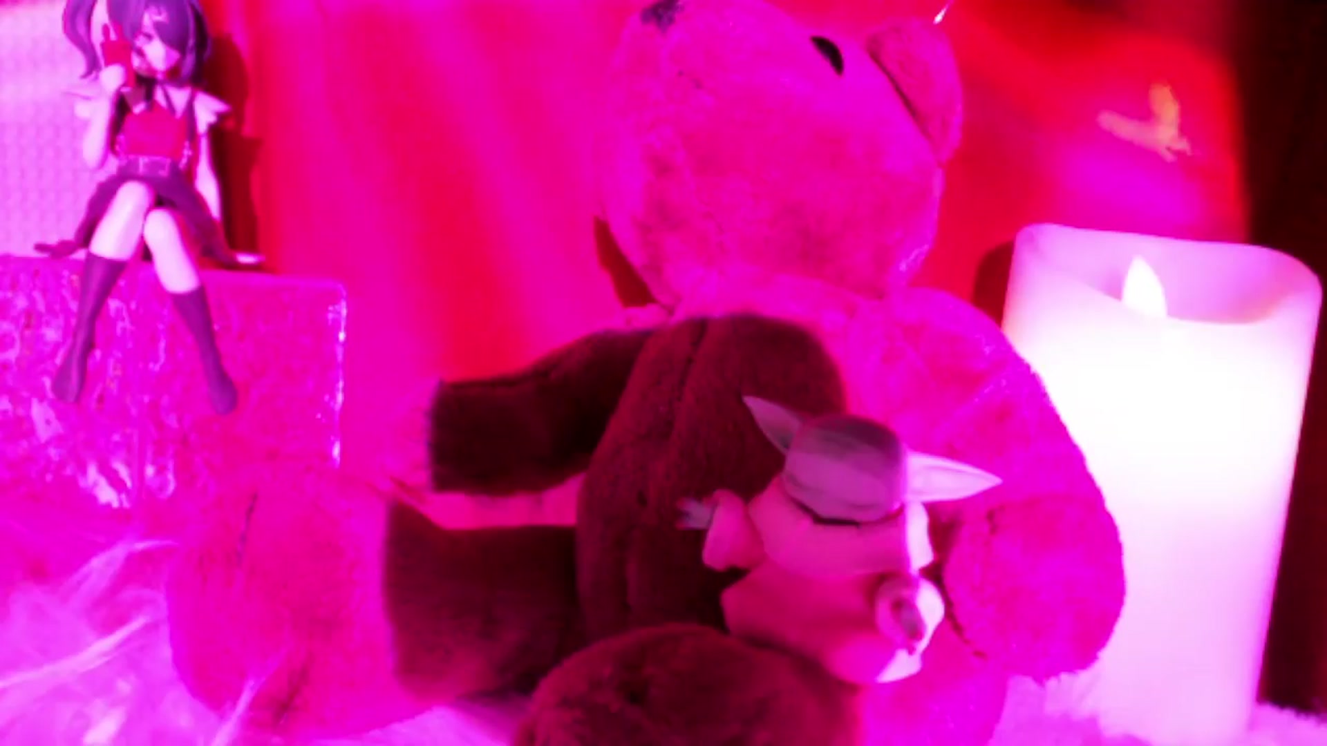 Gallery image thumbnail from meows's myfreecams stream on, 03/21/2024, 05:17 image 1 of 20