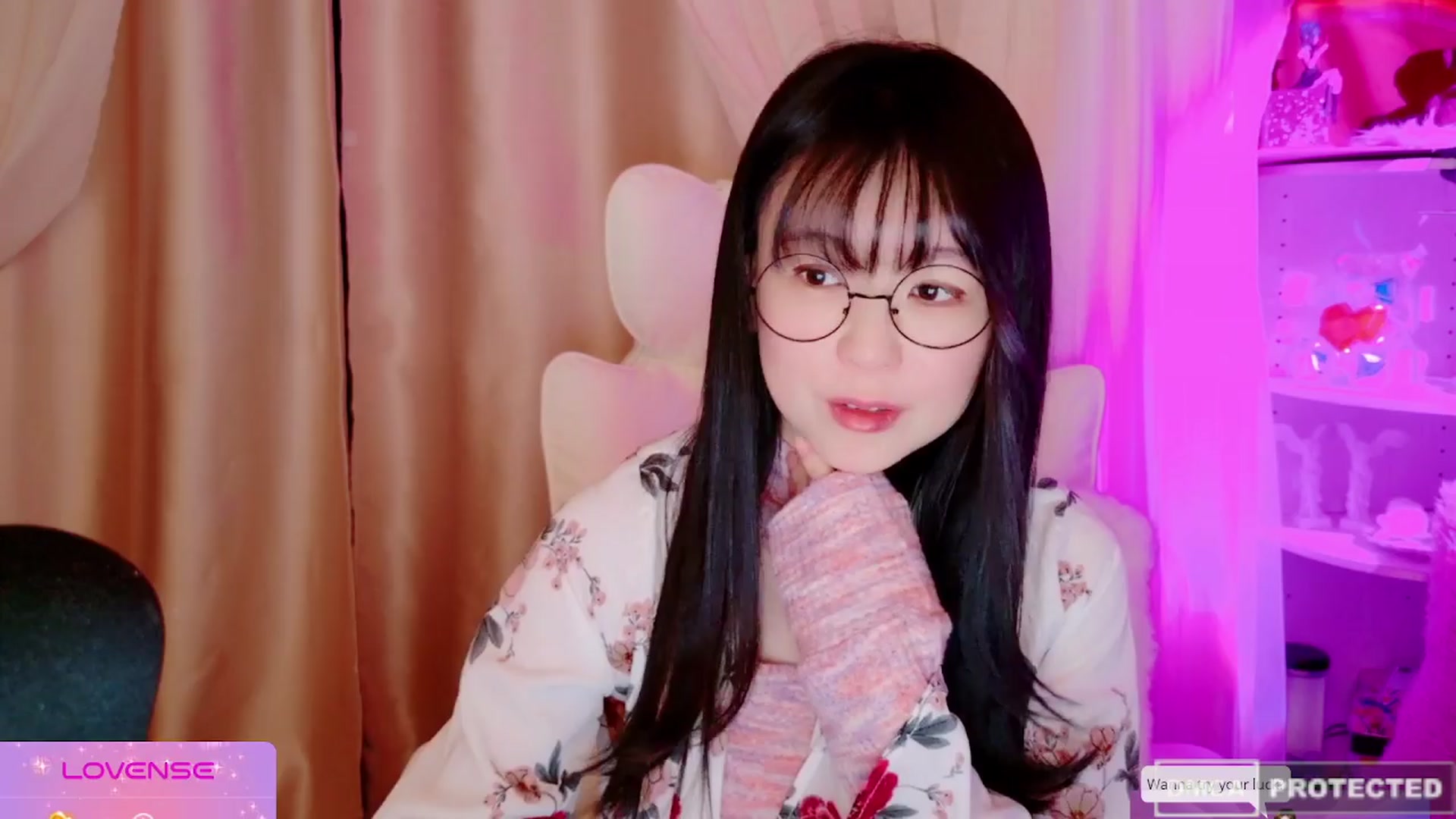 Gallery image thumbnail from meows's myfreecams stream on, 03/21/2024, 05:17 image 7 of 20