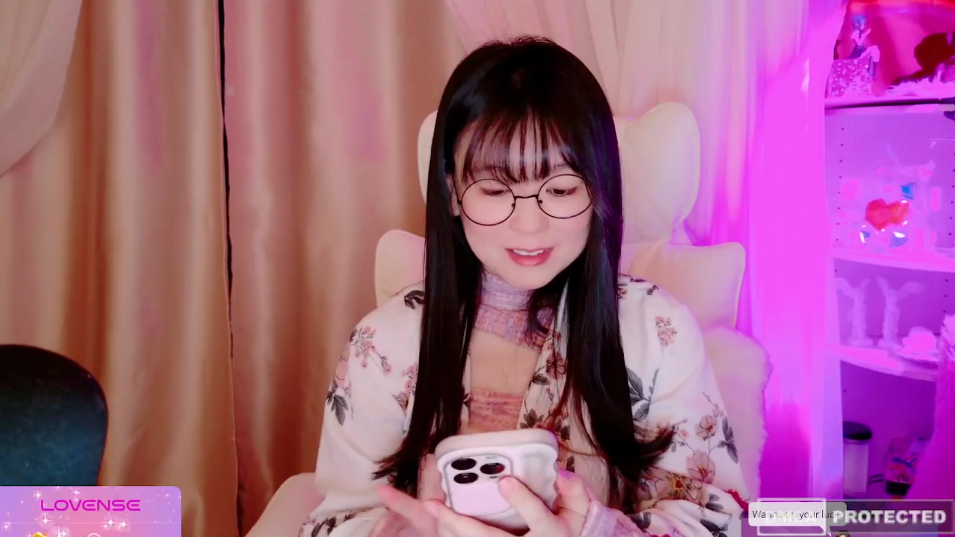 Gallery image thumbnail from meows's myfreecams stream on, 03/21/2024, 05:17 image 9 of 20