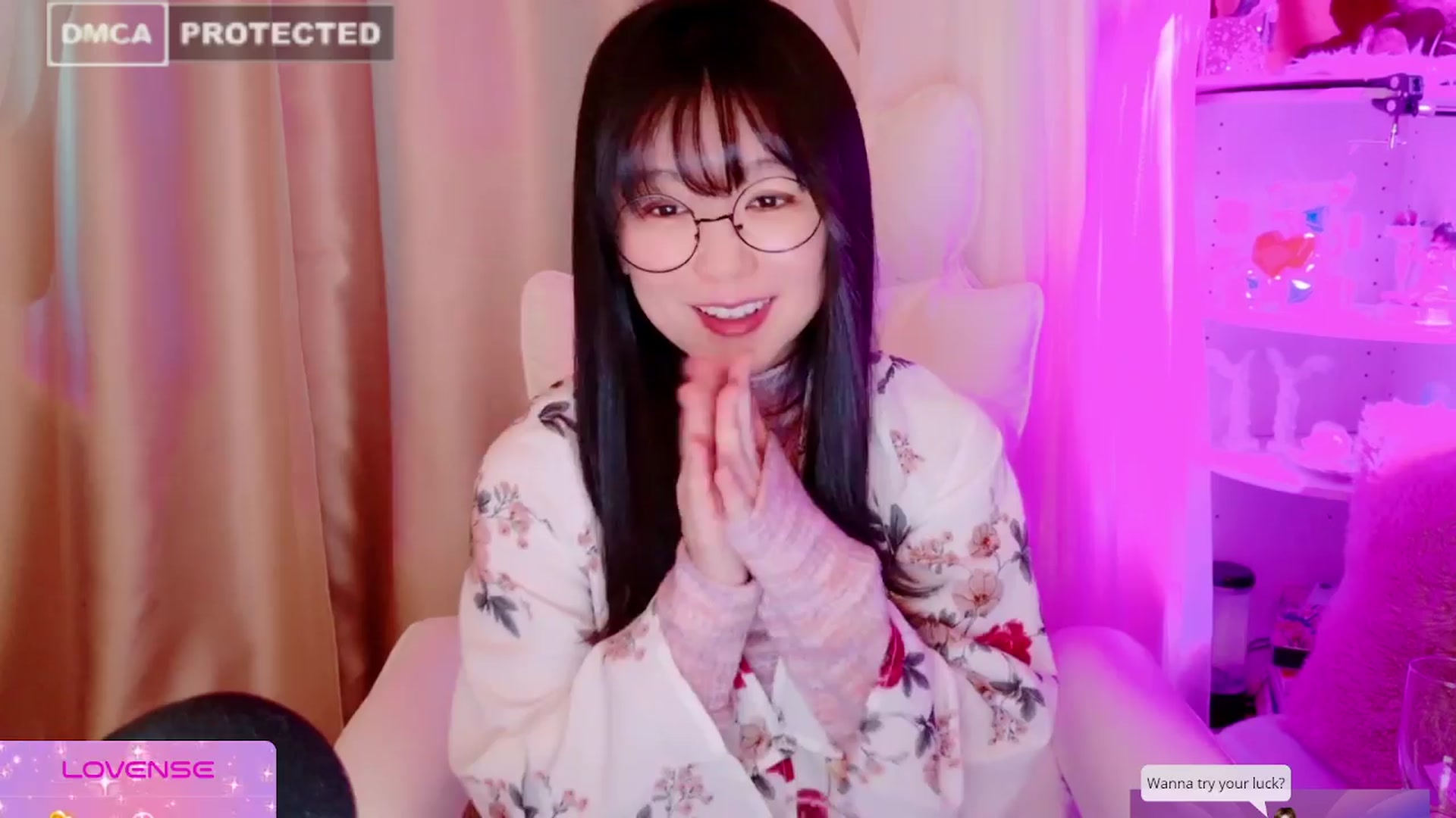 Gallery image thumbnail from meows's myfreecams stream on, 03/21/2024, 06:10 image 5 of 20