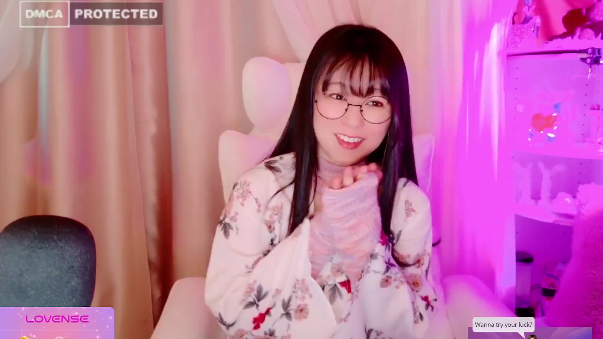 Gallery image thumbnail from meows's myfreecams stream on, 03/21/2024, 06:10 image 14 of 20