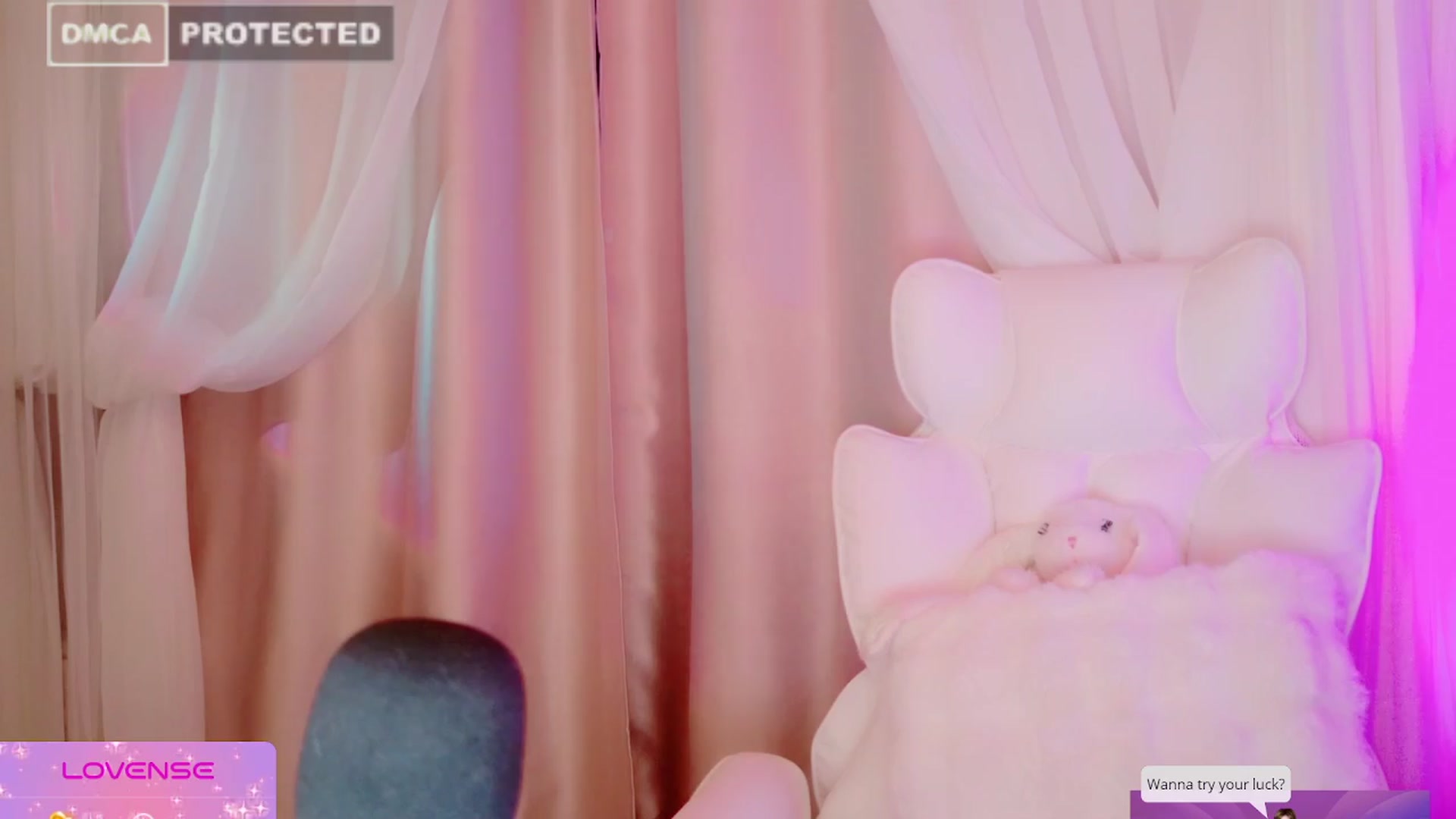 Gallery image thumbnail from meows's myfreecams stream on, 03/21/2024, 06:10 image 10 of 20