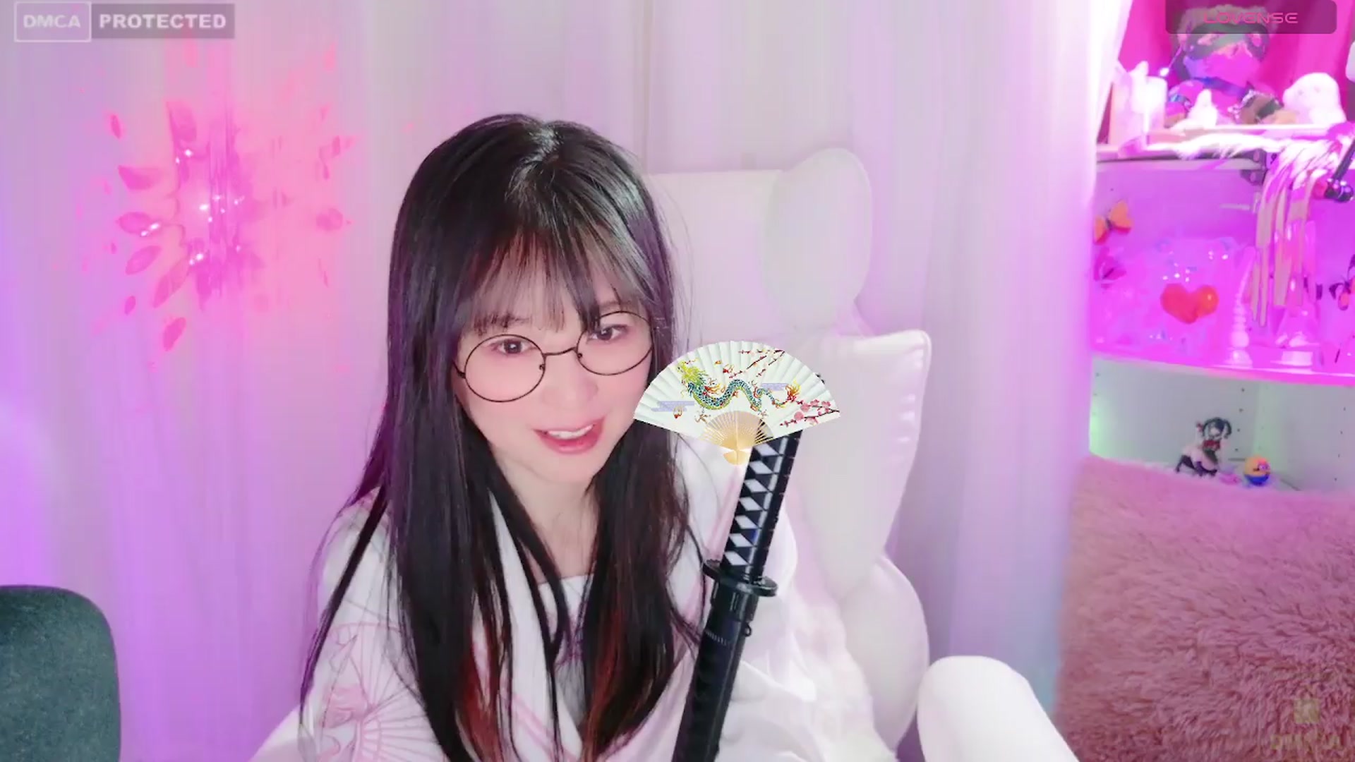 Gallery image thumbnail from meows's myfreecams stream on, 04/07/2024, 06:28 image 14 of 20