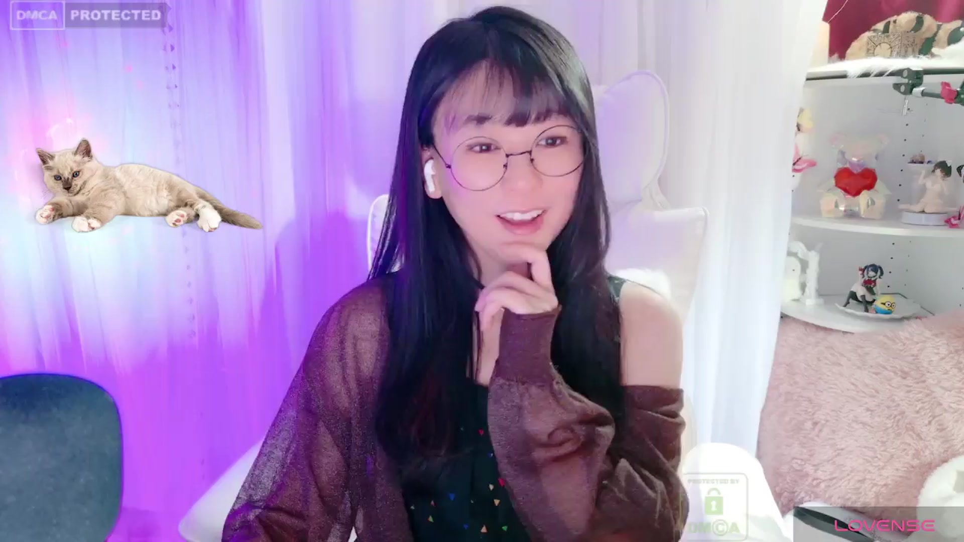 Gallery image thumbnail from meows's myfreecams stream on, 04/13/2024, 06:39 image 3 of 20