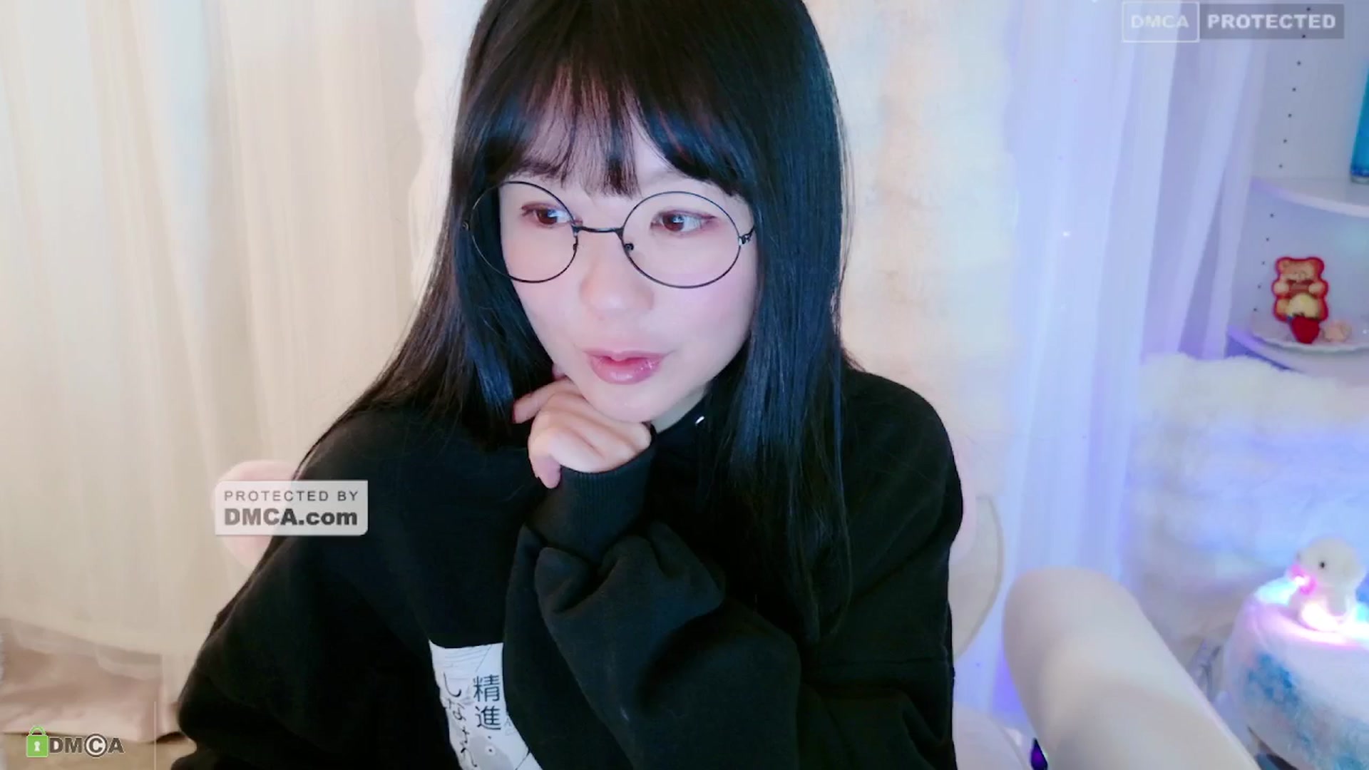 Gallery image thumbnail from meows's myfreecams stream on, 05/18/2024, 05:46 image 2 of 20