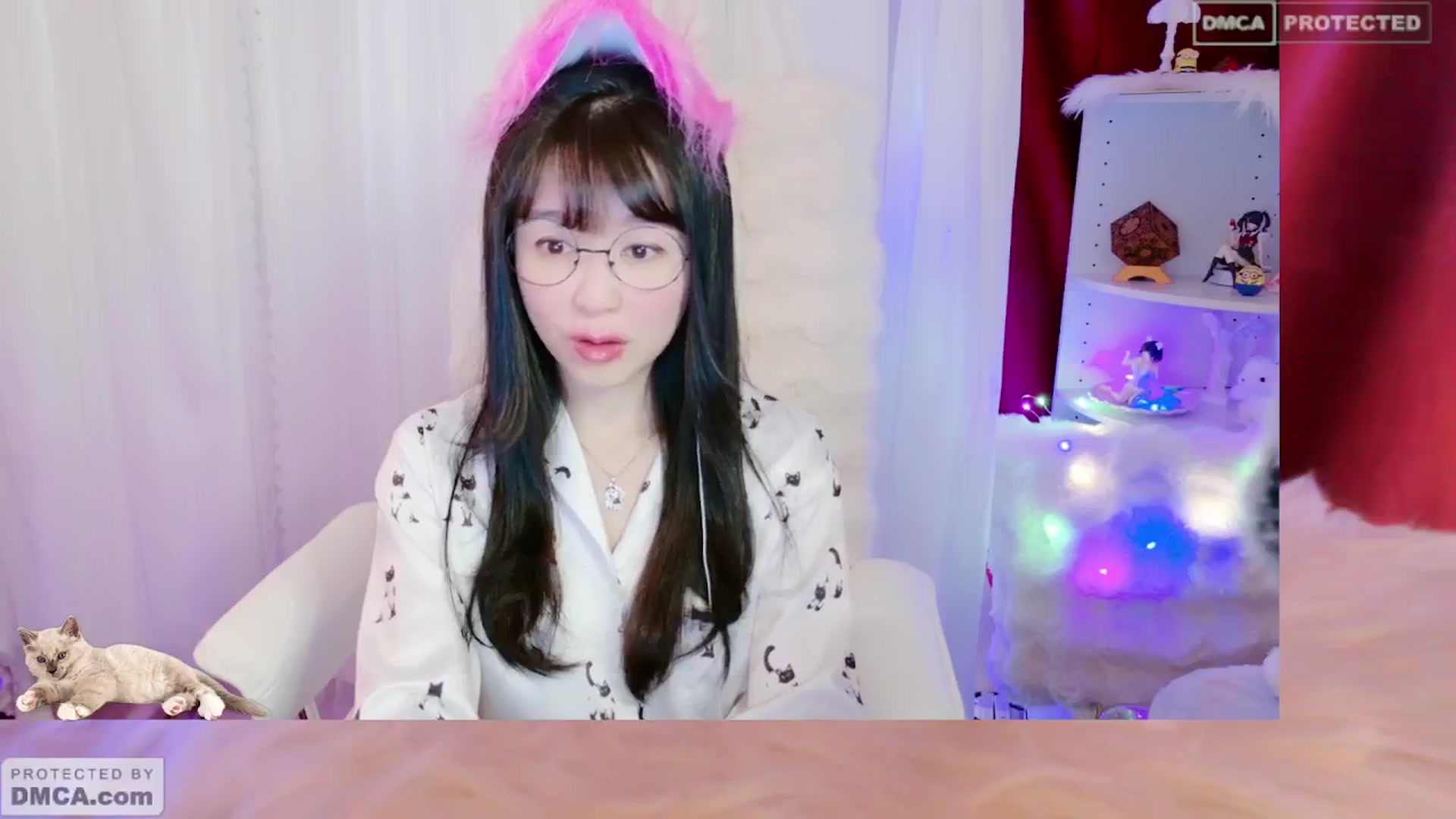 Gallery image thumbnail from meows's myfreecams stream on, 05/26/2024, 05:48 image 5 of 20
