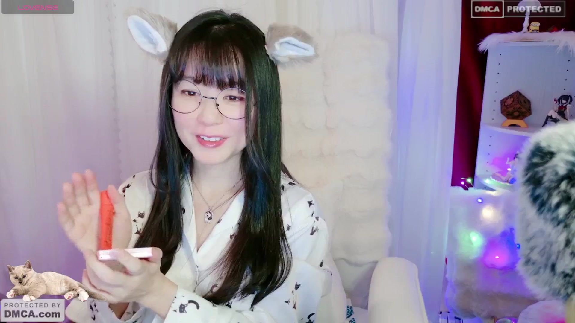 Gallery image thumbnail from meows's myfreecams stream on, 05/26/2024, 05:48 image 10 of 20