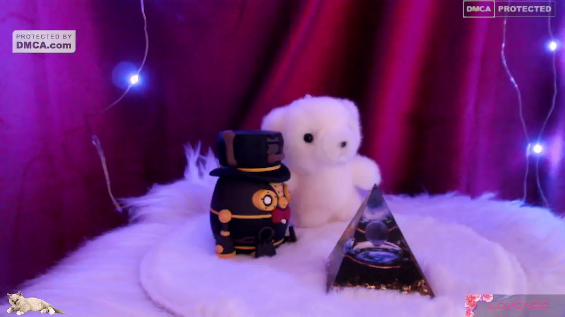 Gallery image thumbnail from meows's myfreecams stream on, 06/08/2024, 05:11 image 6 of 20