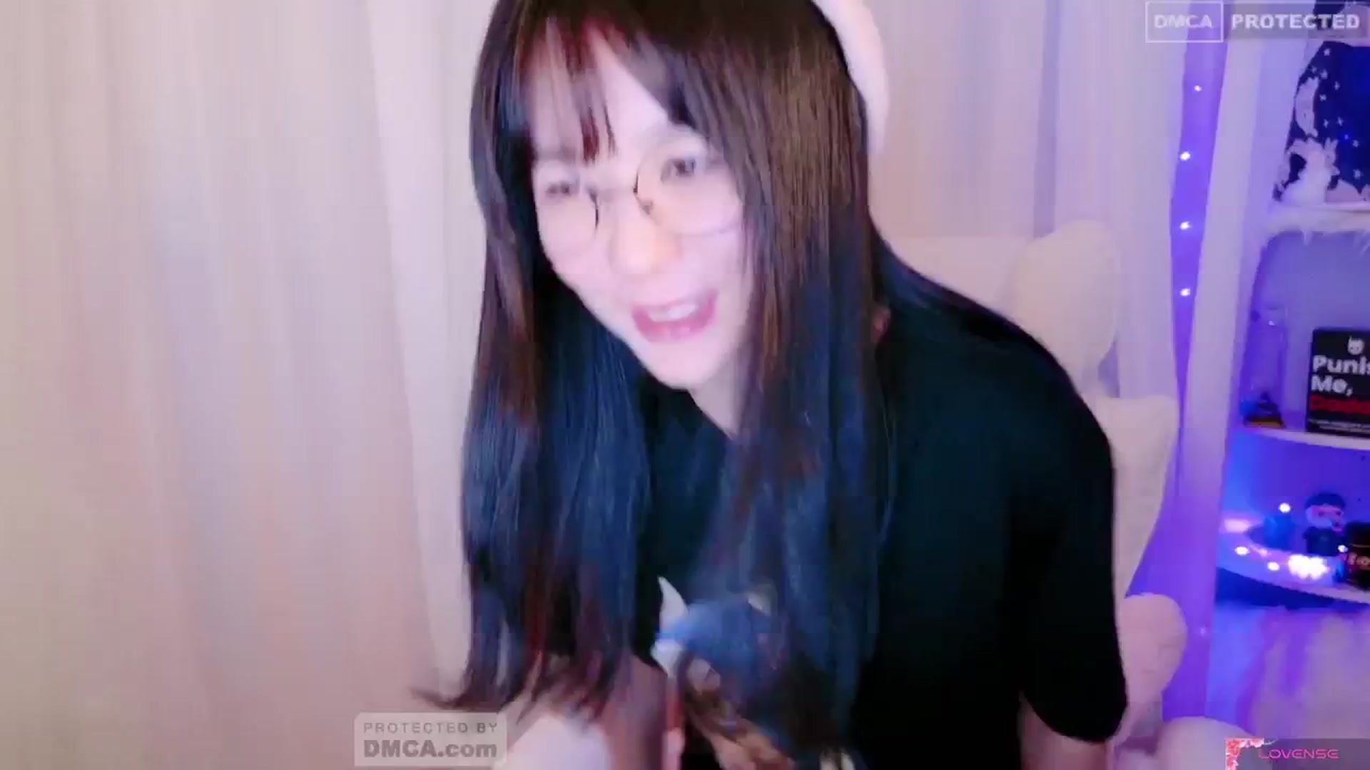 Gallery image thumbnail from meows's myfreecams stream on, 06/23/2024, 06:19 image 19 of 20