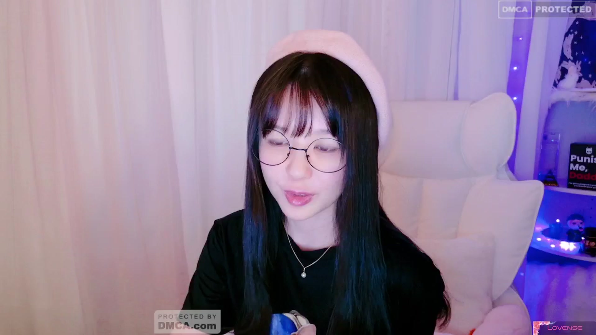 Gallery image thumbnail from meows's myfreecams stream on, 06/23/2024, 06:19 image 20 of 20