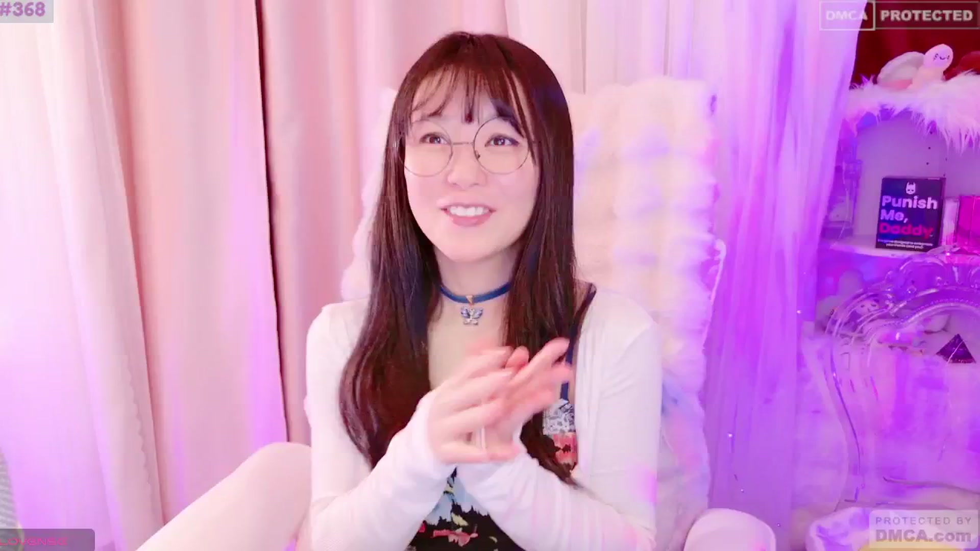 Gallery image thumbnail from meows's myfreecams stream on, 07/21/2024, 05:53 image 18 of 20