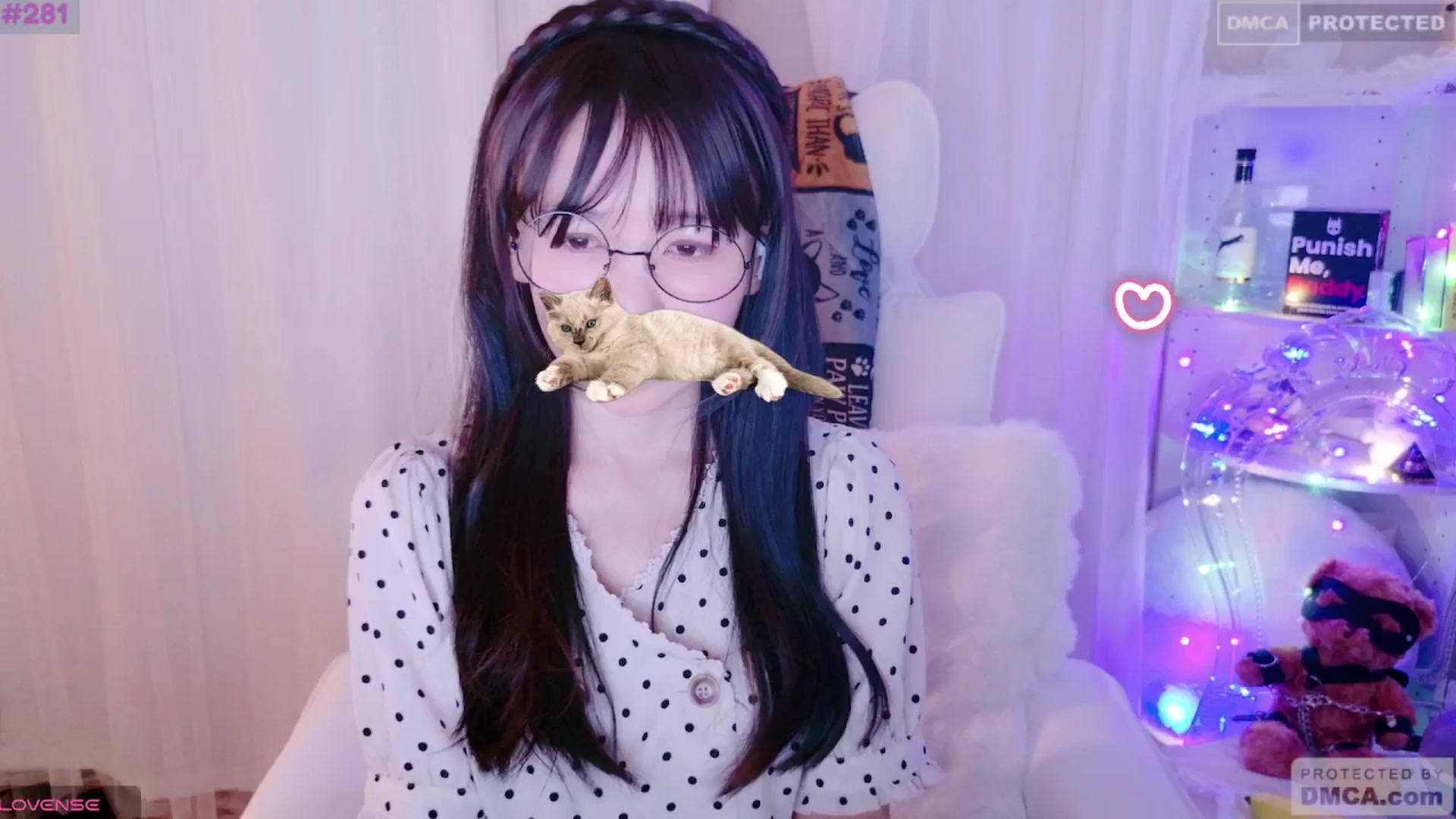 Gallery image thumbnail from meows's myfreecams stream on, 08/10/2024, 05:28 image 8 of 20