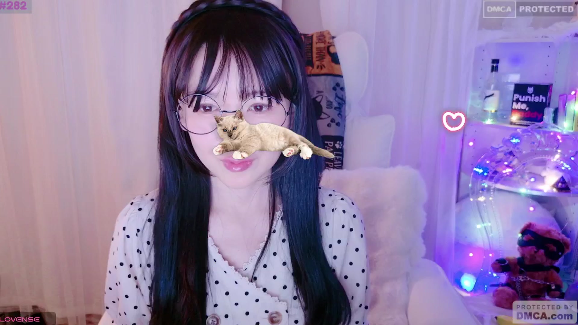 Gallery image thumbnail from meows's myfreecams stream on, 08/10/2024, 05:28 image 10 of 20