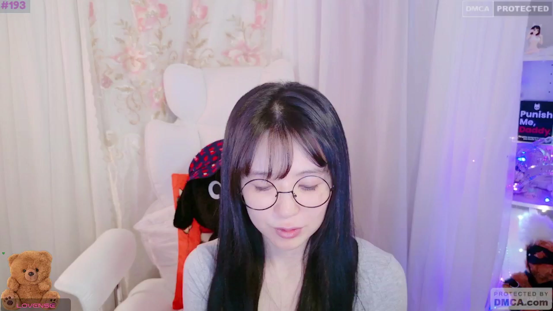 Gallery image thumbnail from meows's myfreecams stream on, 08/17/2024, 06:07 image 4 of 20