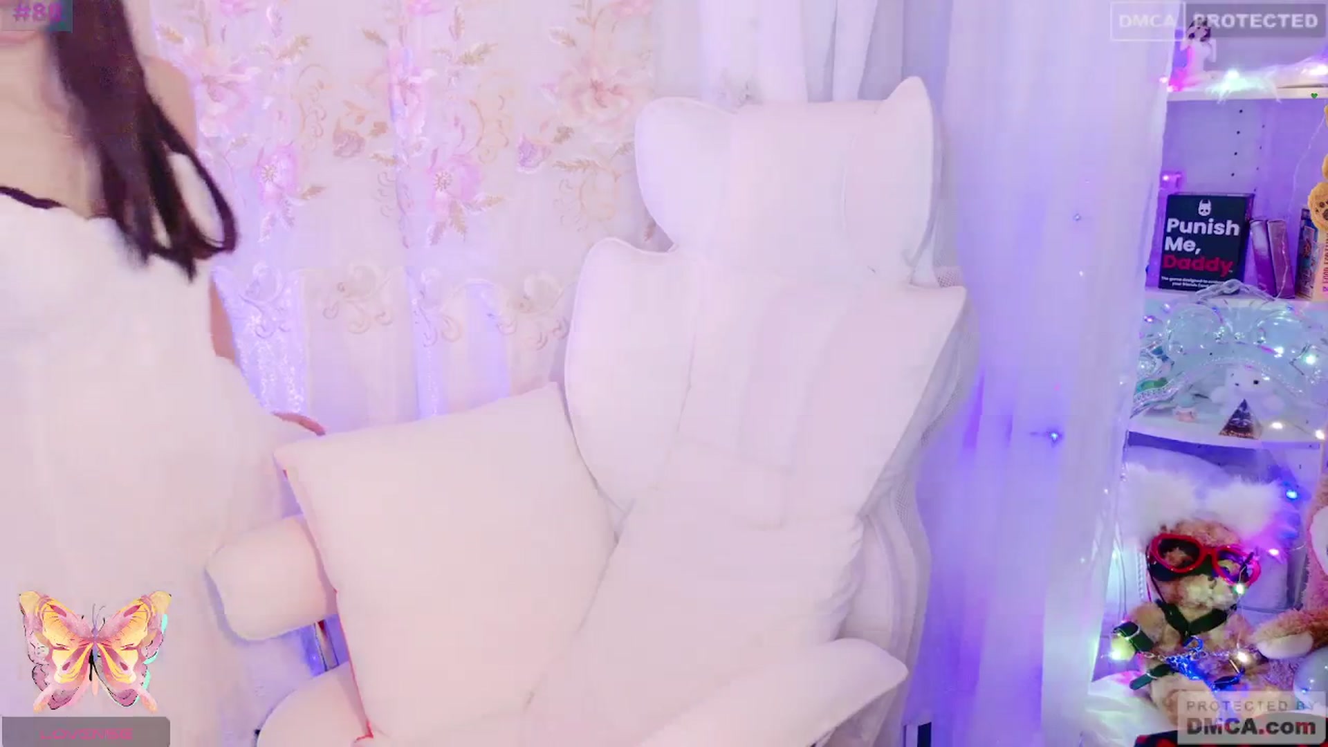 Gallery image thumbnail from meows's myfreecams stream on, 08/18/2024, 06:32 image 20 of 20