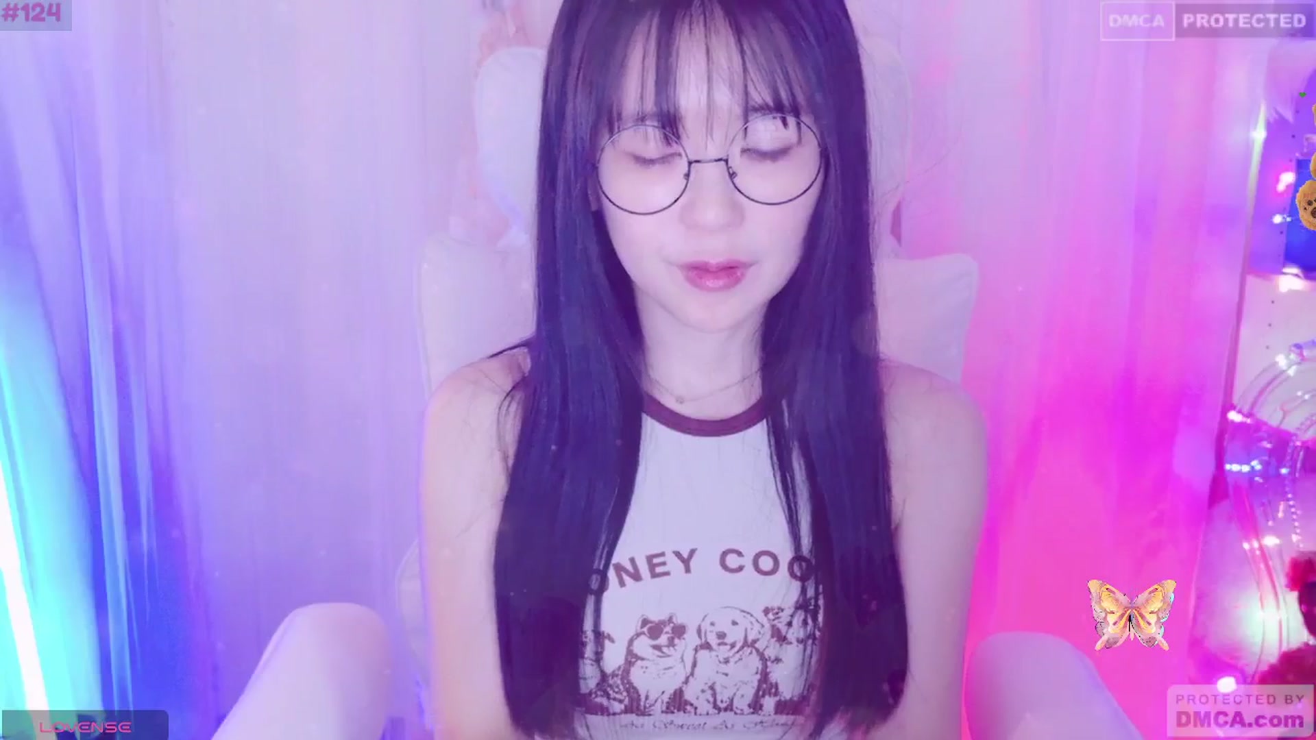 Gallery image thumbnail from meows's myfreecams stream on, 08/24/2024, 06:49 image 16 of 20