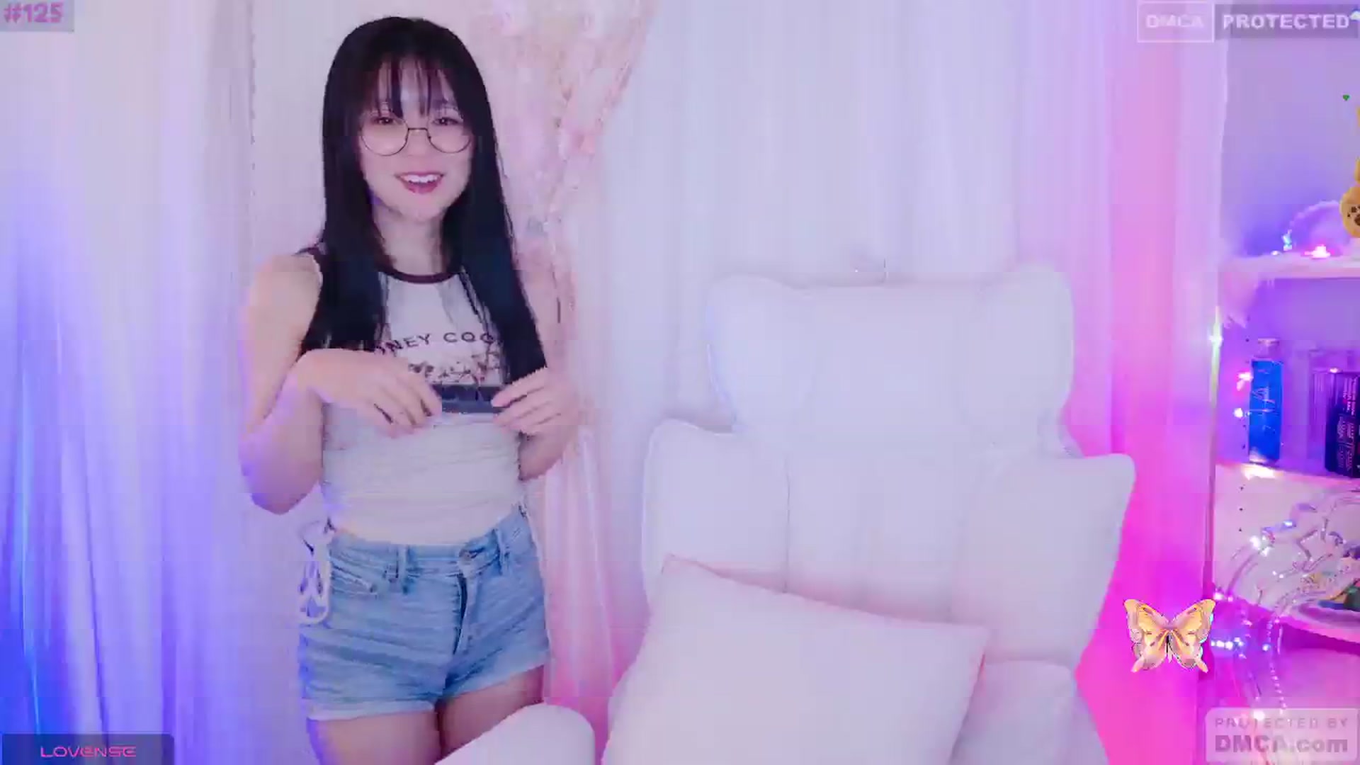Gallery image thumbnail from meows's myfreecams stream on, 08/24/2024, 06:49 image 10 of 20