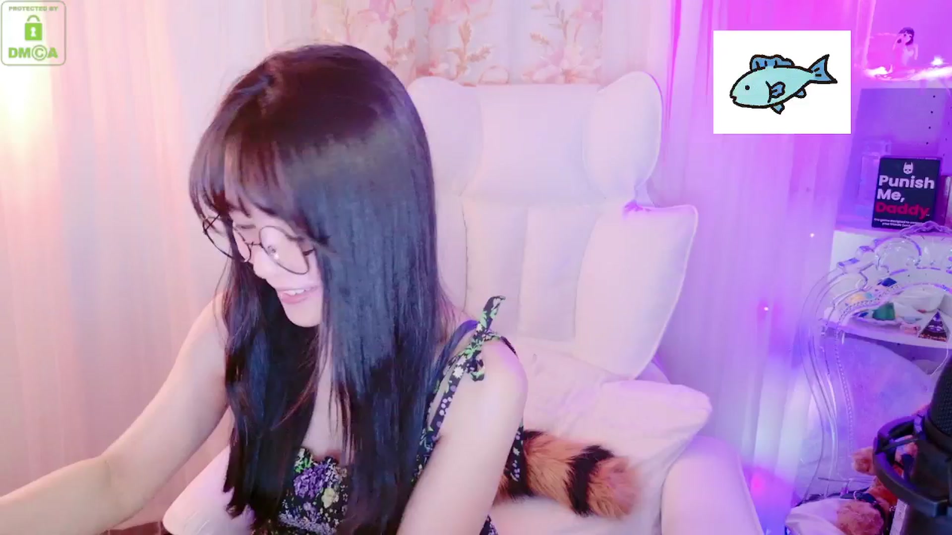 Gallery image thumbnail from meows's myfreecams stream on, 08/31/2024, 06:20 image 19 of 20