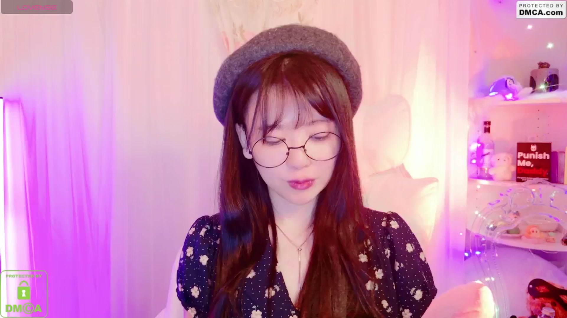 Gallery image thumbnail from meows's myfreecams stream on, 09/07/2024, 05:01 image 6 of 20