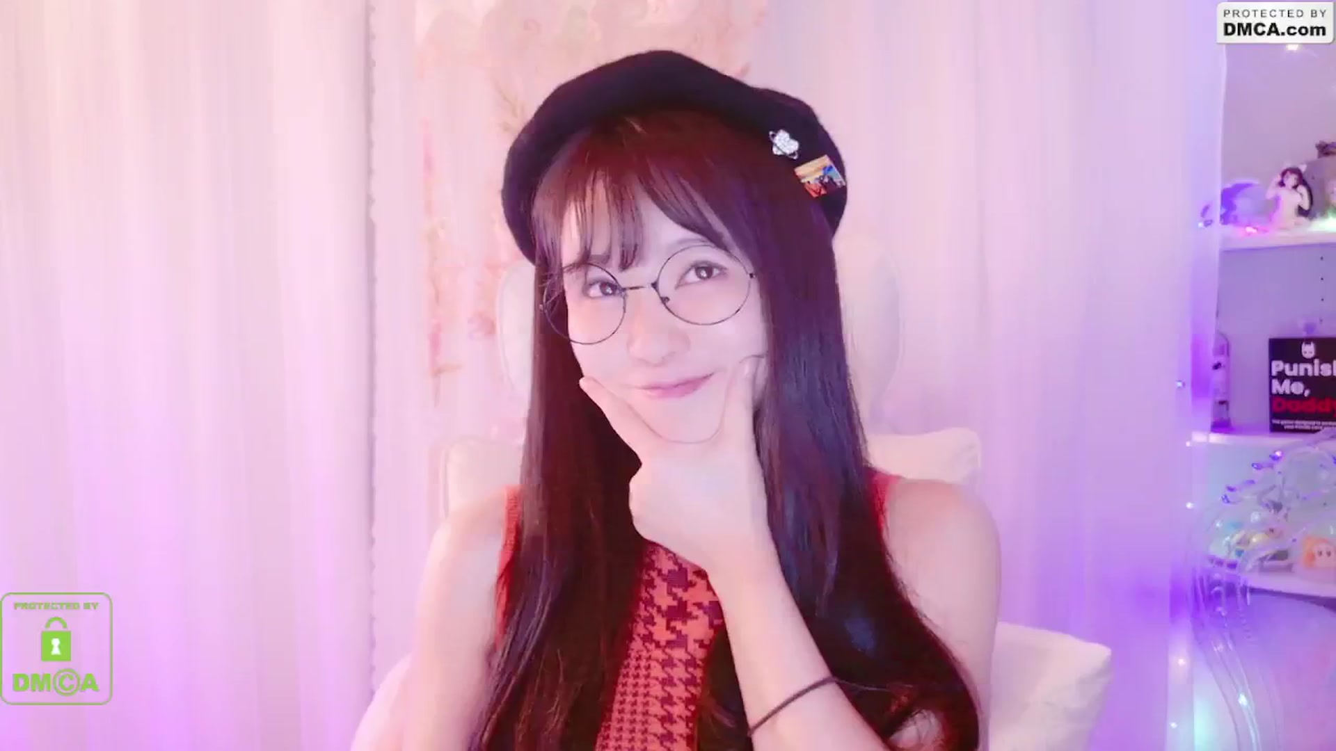 Gallery image thumbnail from meows's myfreecams stream on, 09/15/2024, 06:12 image 5 of 20