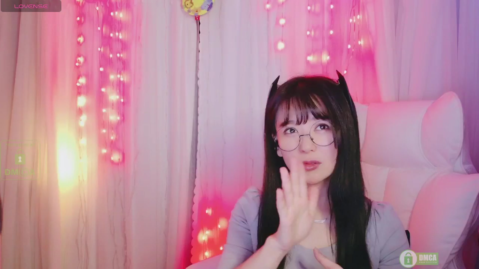 Gallery image thumbnail from meows's myfreecams stream on, 10/19/2024, 07:02 image 11 of 20