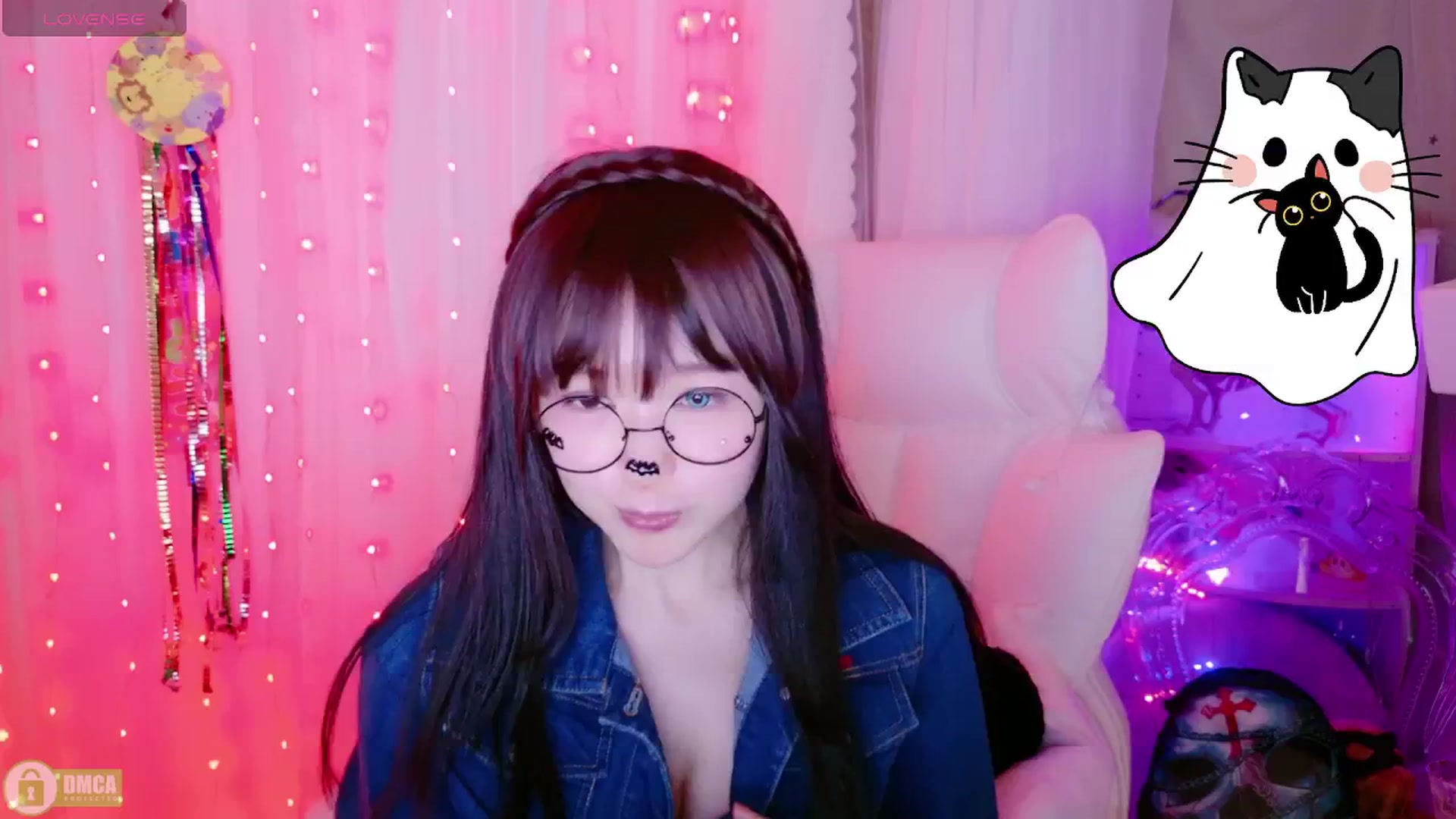 Gallery image thumbnail from meows's myfreecams stream on, 11/01/2024, 06:00 image 9 of 20