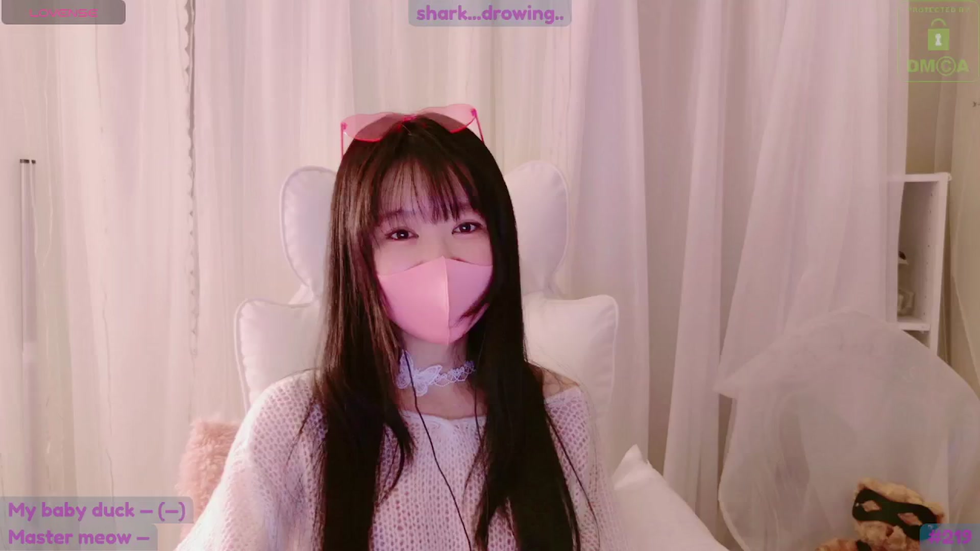 Gallery image thumbnail from meows's myfreecams stream on, 11/18/2024, 05:25 image 1 of 20