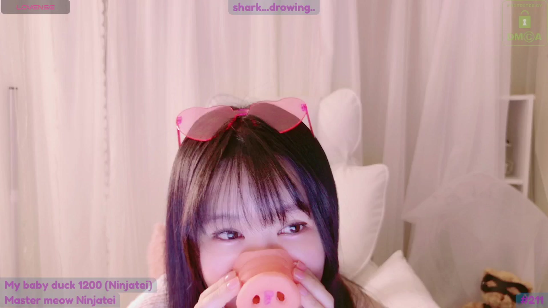 Gallery image thumbnail from meows's myfreecams stream on, 11/18/2024, 05:25 image 4 of 20