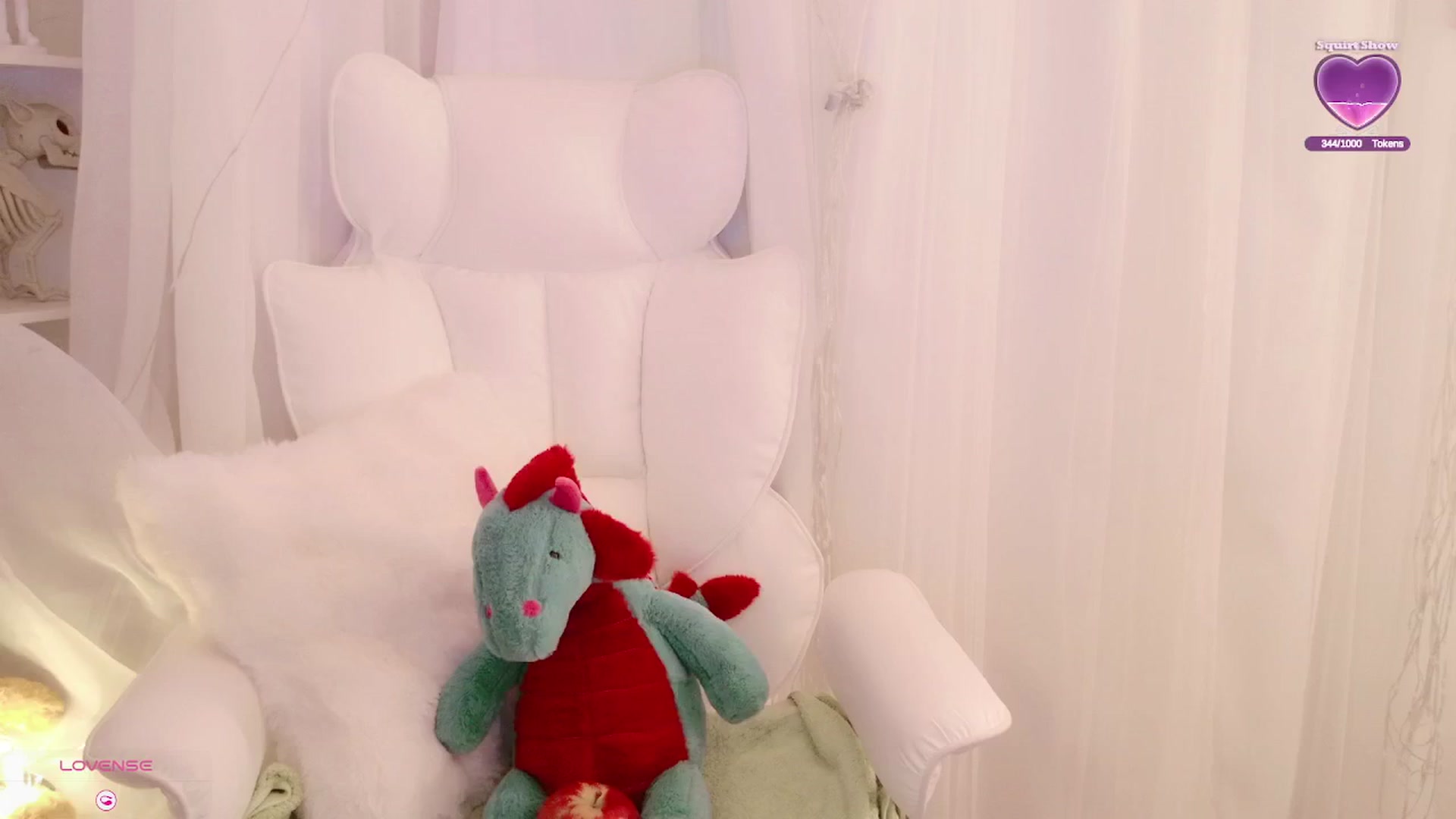 Gallery image thumbnail from meows's myfreecams stream on, 11/23/2024, 06:49 image 6 of 20
