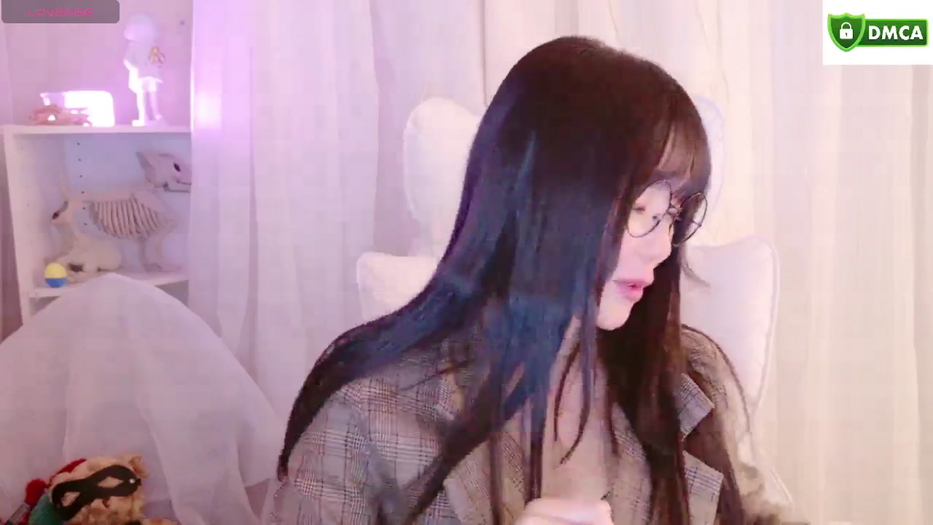 Gallery image thumbnail from meows's myfreecams stream on, 11/24/2024, 06:18 image 17 of 20